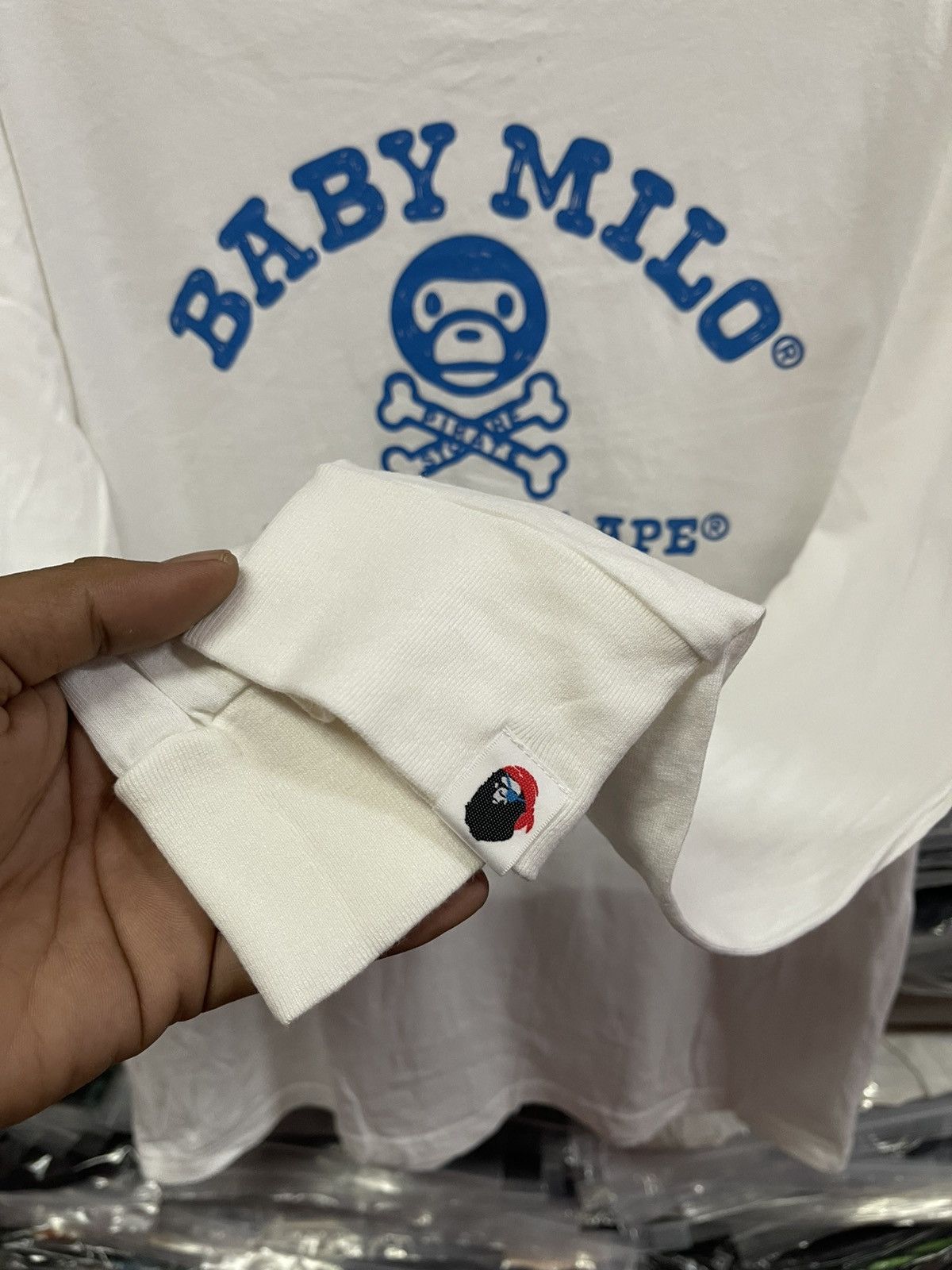 Bape A Bathing Ape(BAPE) Baby Milo Long Sleeve🔥🔥🔥 Size US L / EU 52-54 / 3 - 3 Thumbnail