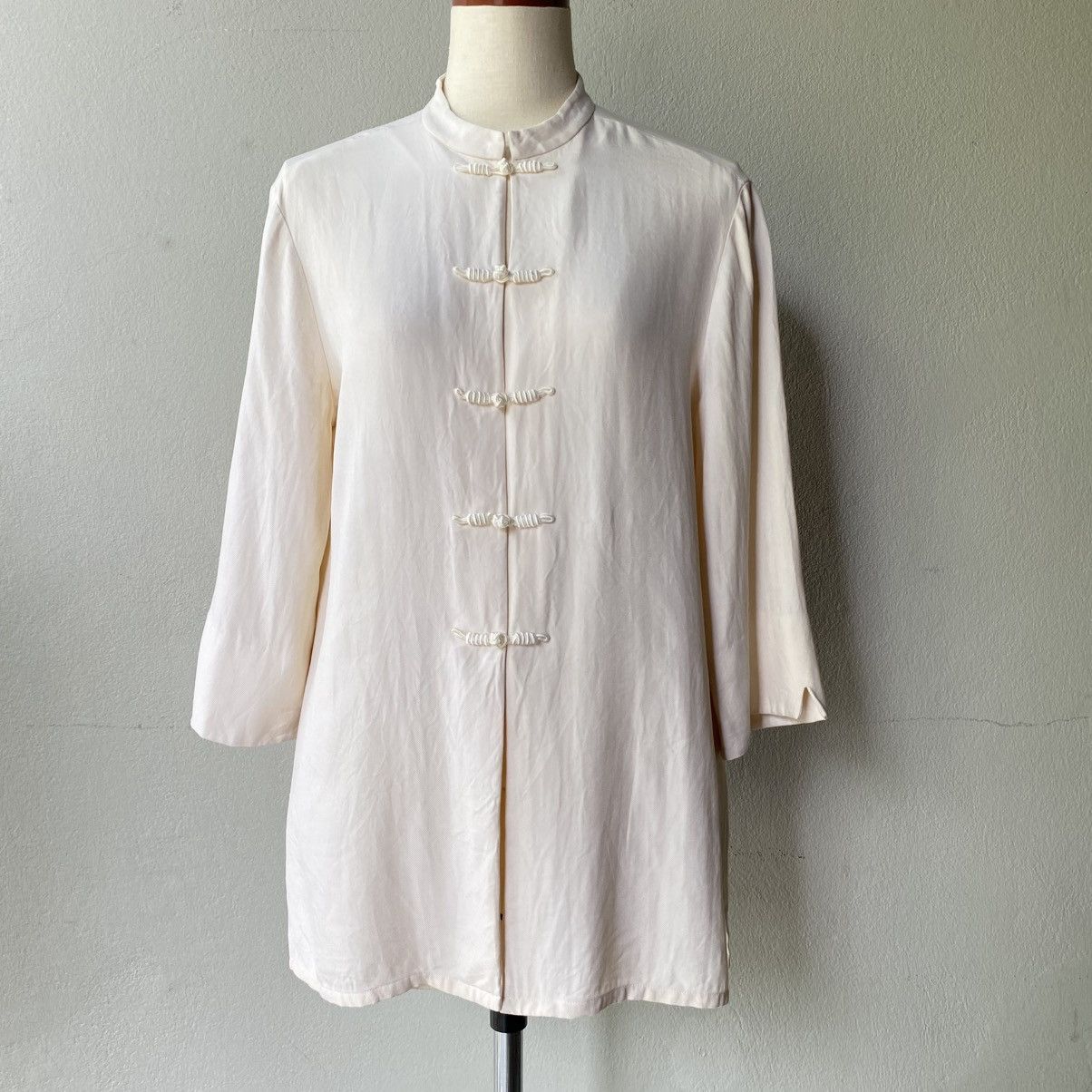 Designer × Japanese Brand LAUREN RALPH LAUREN Elegant Soft Chinese Knot Button Blouse Size M / US 6-8 / IT 42-44 - 15 Thumbnail