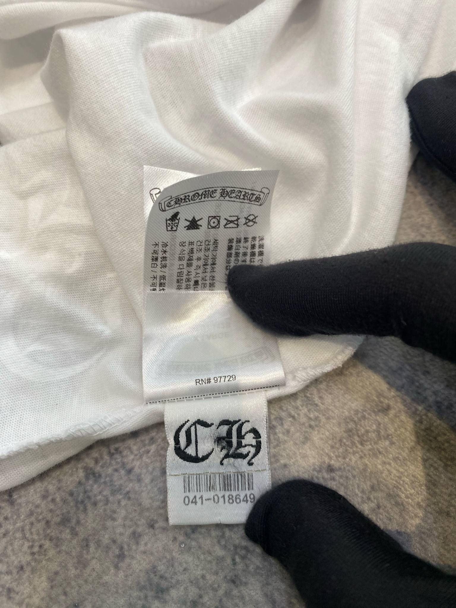 Chrome Hearts CHROME HEARTS Taipei T Shirt Size US XL / EU 56 / 4 - 10 Thumbnail