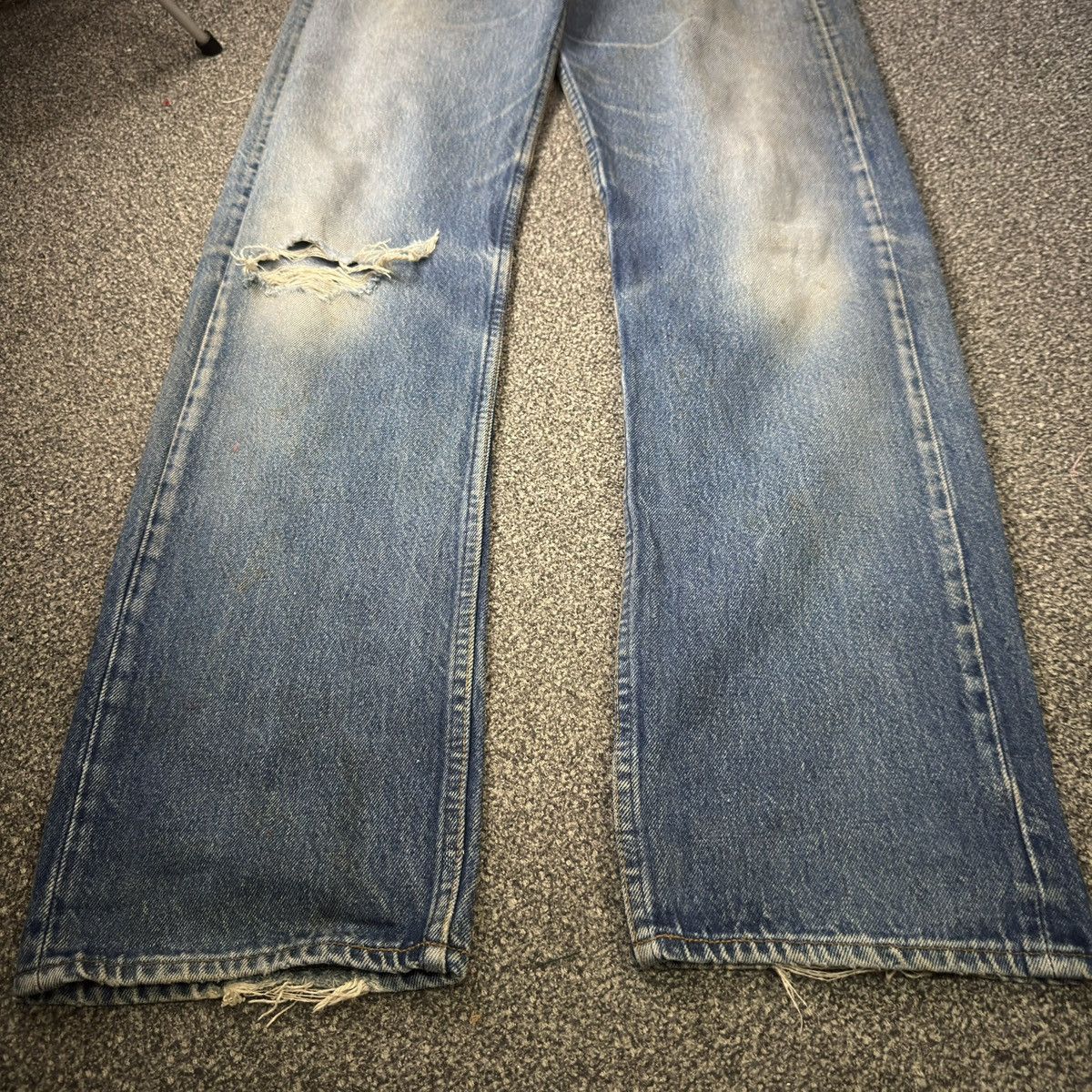 Levi's Vintage Clothing Vintage Distressed USA Levis 501 Classic Straight Denim W35 Size US 35 - 7 Thumbnail