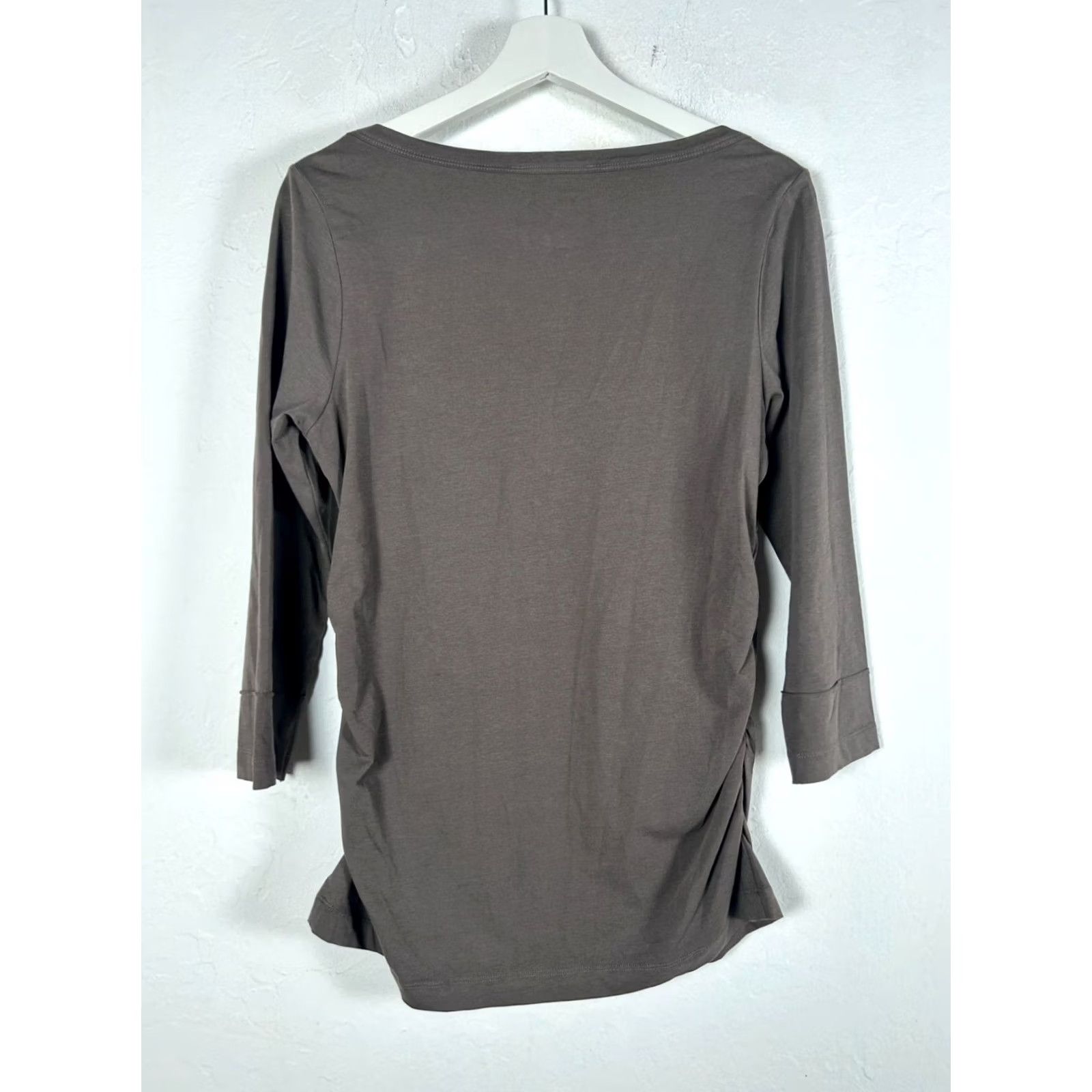 Vintage CAbi Olive 3/4 Sleeve Ruched Scoop Neck Top Large Stretchy Cotton Blend Shirt Adult Large Olive Ruched Scoop Neck 3/4 Sleeve Womens Size L / US 10 / IT 46 - 2 Thumbnail