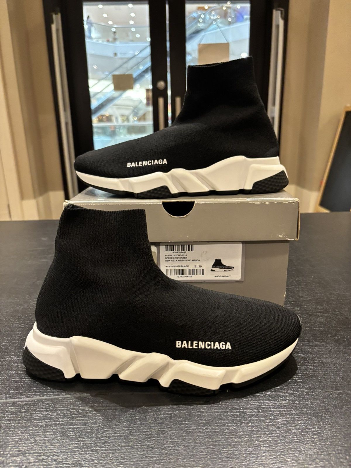 Balenciaga Balenciaga Sock Runner Black Size US 6 / EU 39 - 1 Thumbnail