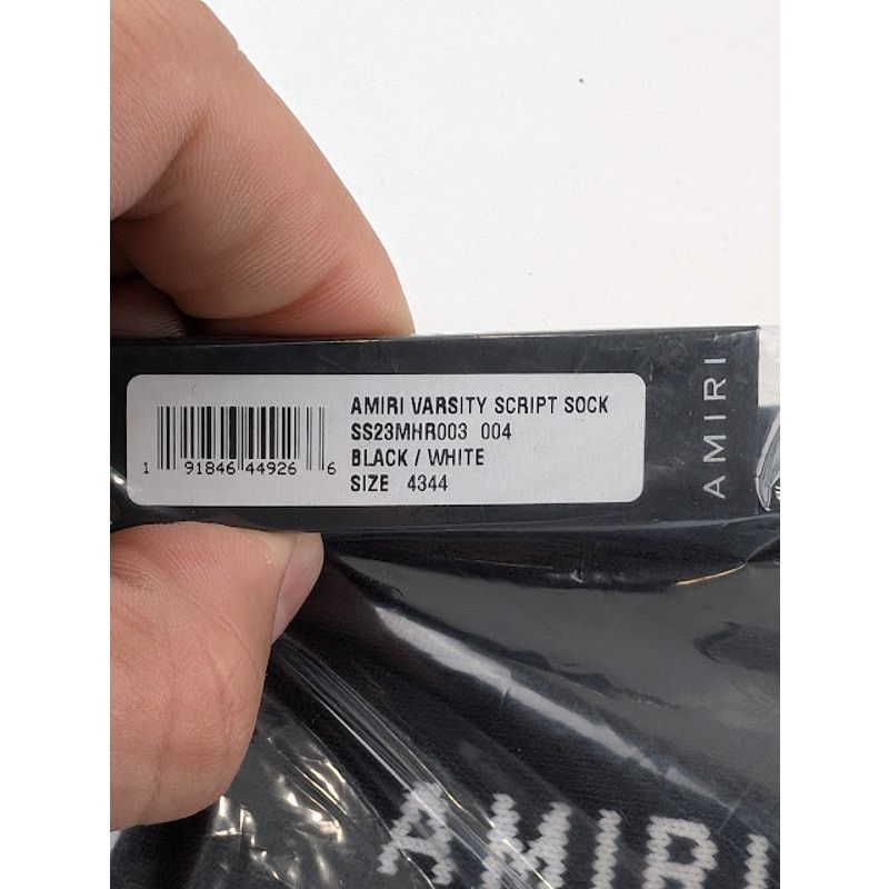 Amiri o1rshd1 Q:4 / Size: 43/44 / Varsity Script Socks Black/White Size ONE SIZE - 13 Thumbnail