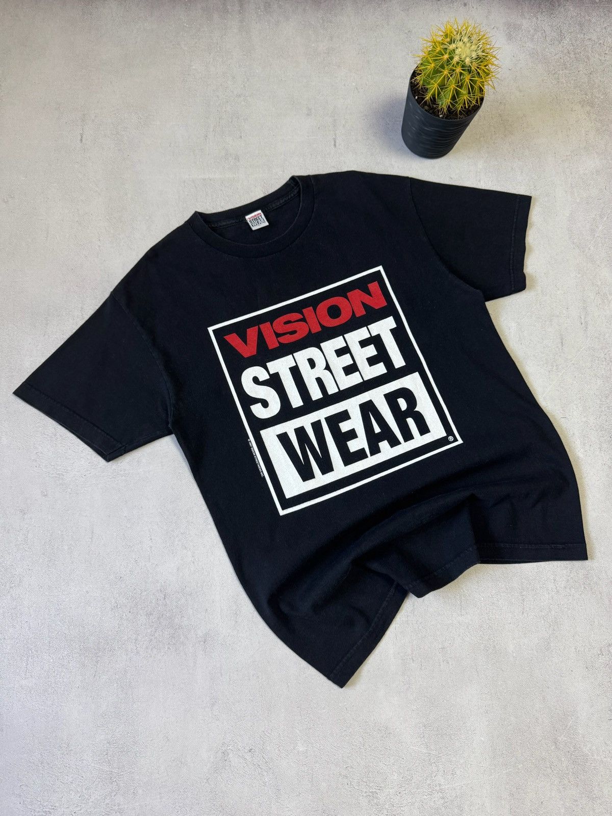Vision Streetwear 1987 Vision Streetwear T Shirt Big Logo Very Rare Mens L Size US L / EU 52-54 / 3 - 6 Thumbnail