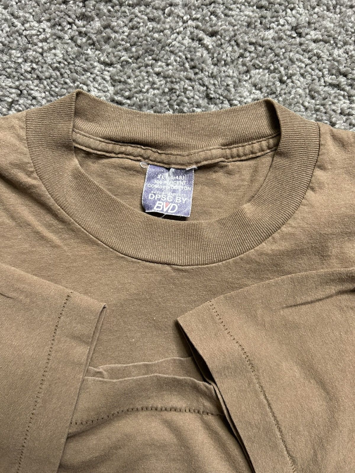Vintage Vintage 90s BVD Blank Tee Made in USA Single Stitch Earth Size US XL / EU 56 / 4 - 5 Thumbnail