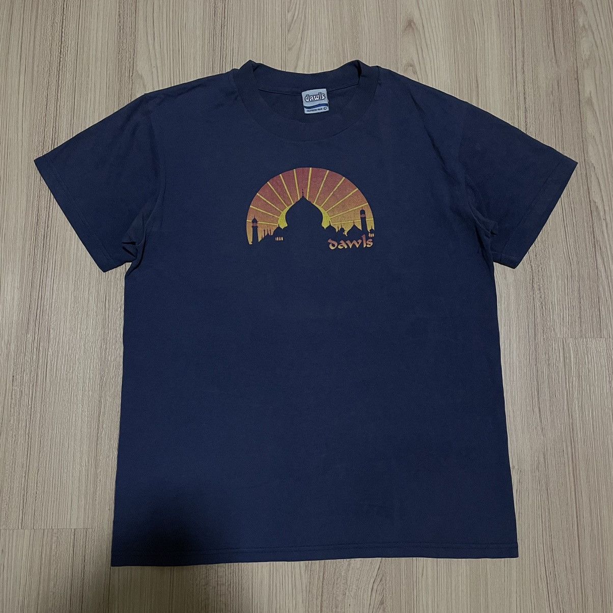 Vintage Vintage dawls clothing t-shirt Size US L / EU 52-54 / 3 - 1 Thumbnail