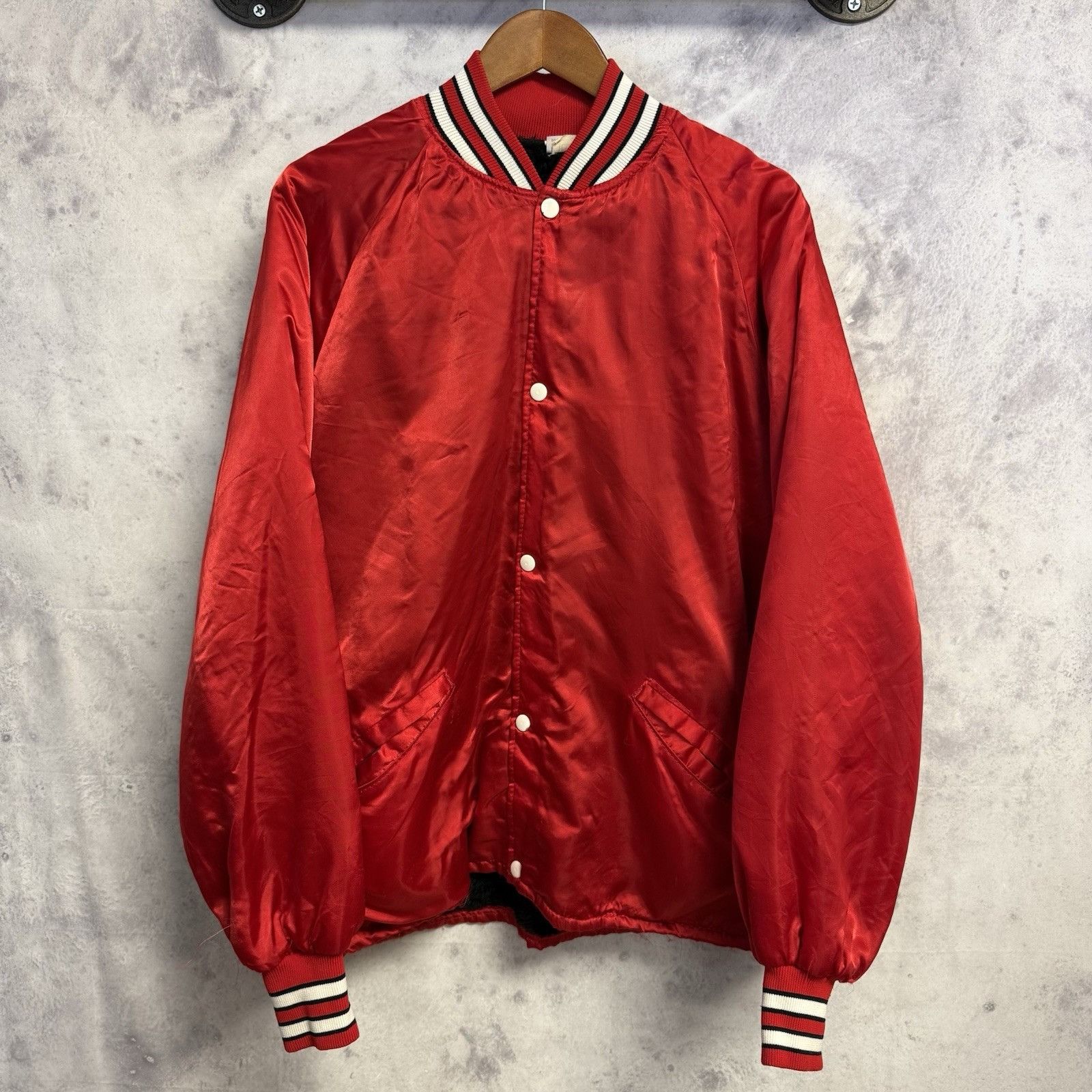 Vintage Vintage 80s Snowmobile Club Jacket Mens XL Red Satin Bomber Size US XL / EU 56 / 4 - 3 Thumbnail
