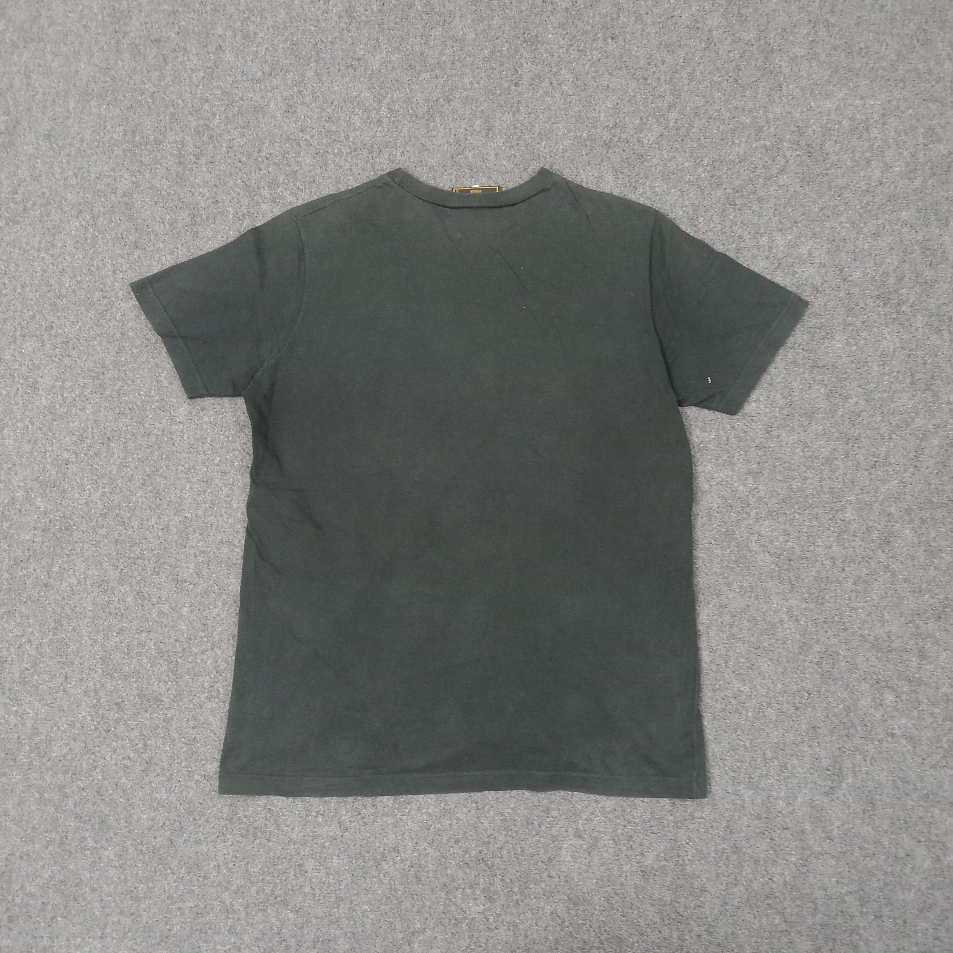 Vintage Fendi Italian Brand Spellout Tshirt C223N7 Size US M / EU 48-50 / 2 - 5 Thumbnail