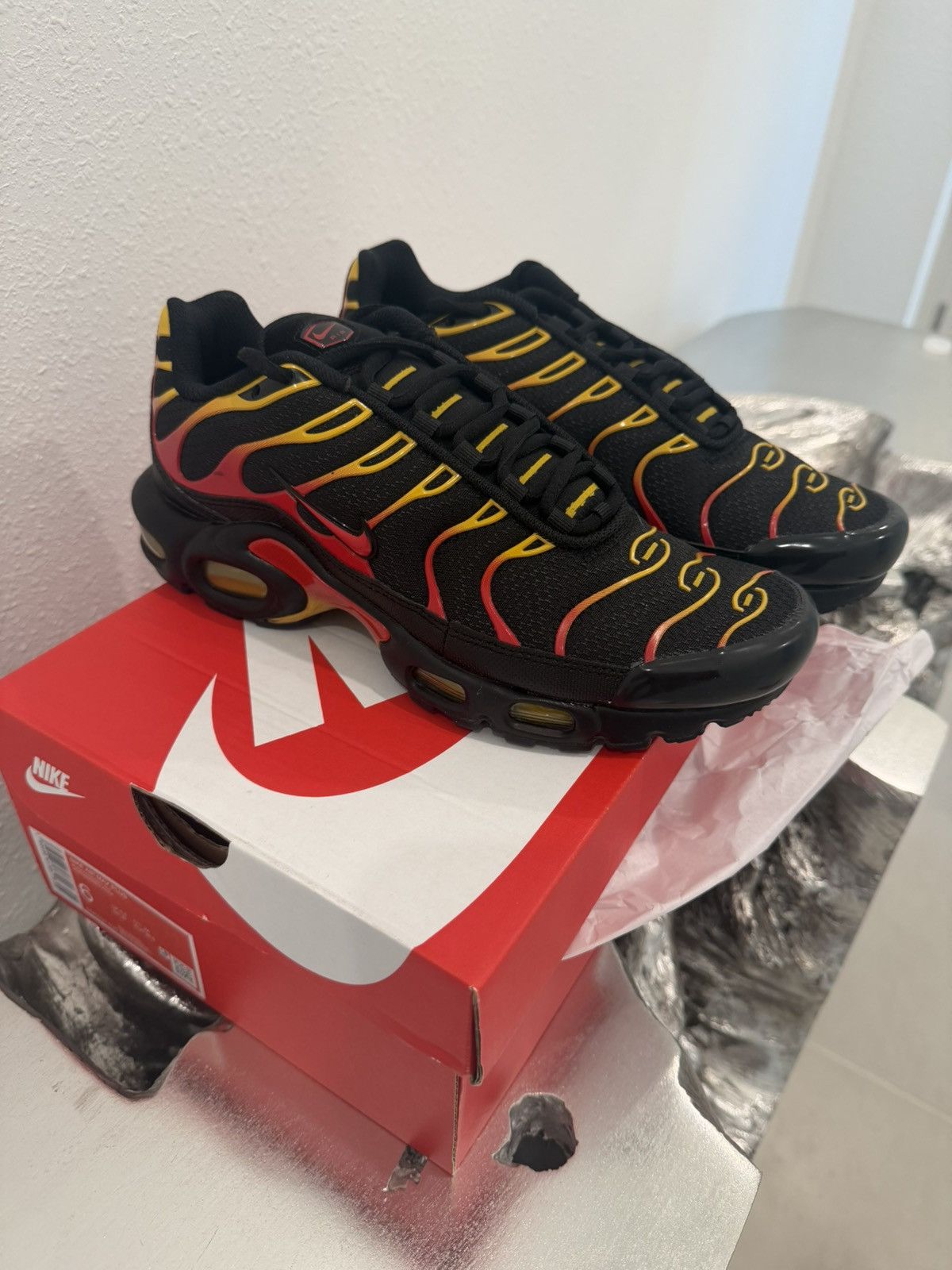 Nike Nike air max pro university red gold Size US 6.5 / EU 39-40 - 1 Thumbnail