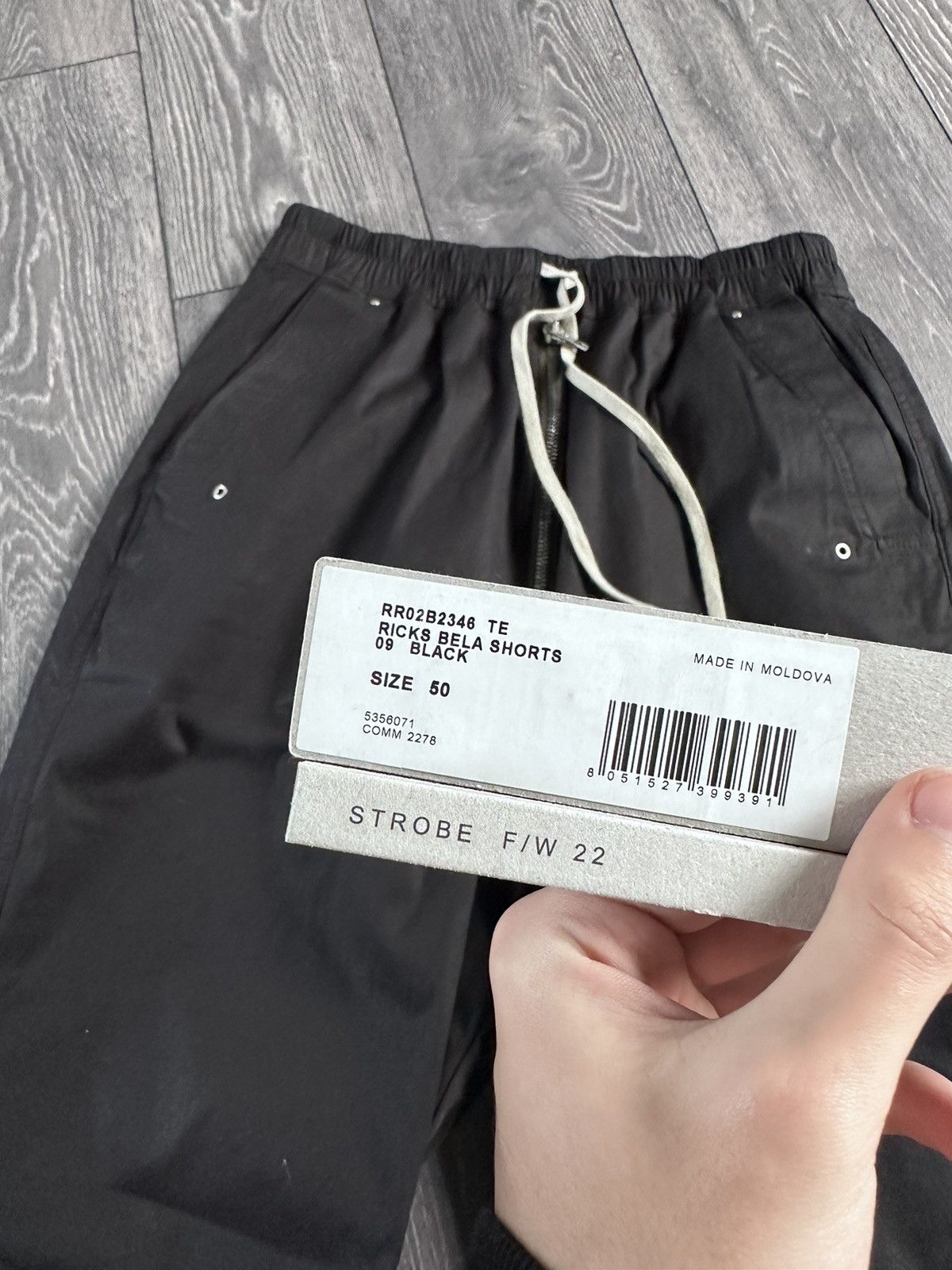 Rick Owens rick owens bela shorts fw22 strobe mainline runway  