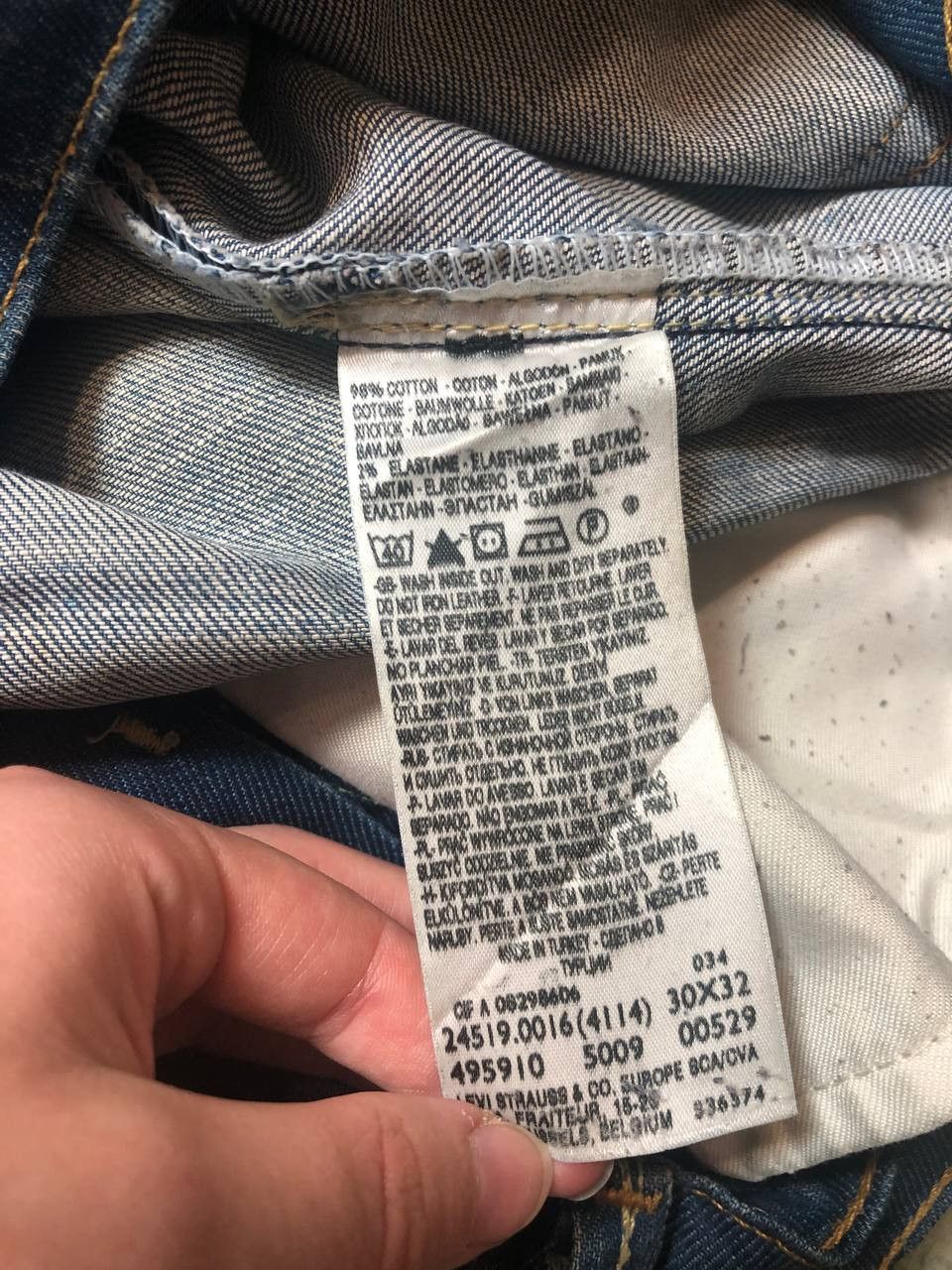 Levi's Vintage Levis 519 baggy distressed jeans washed Size US 30 / EU 46 - 3 Thumbnail