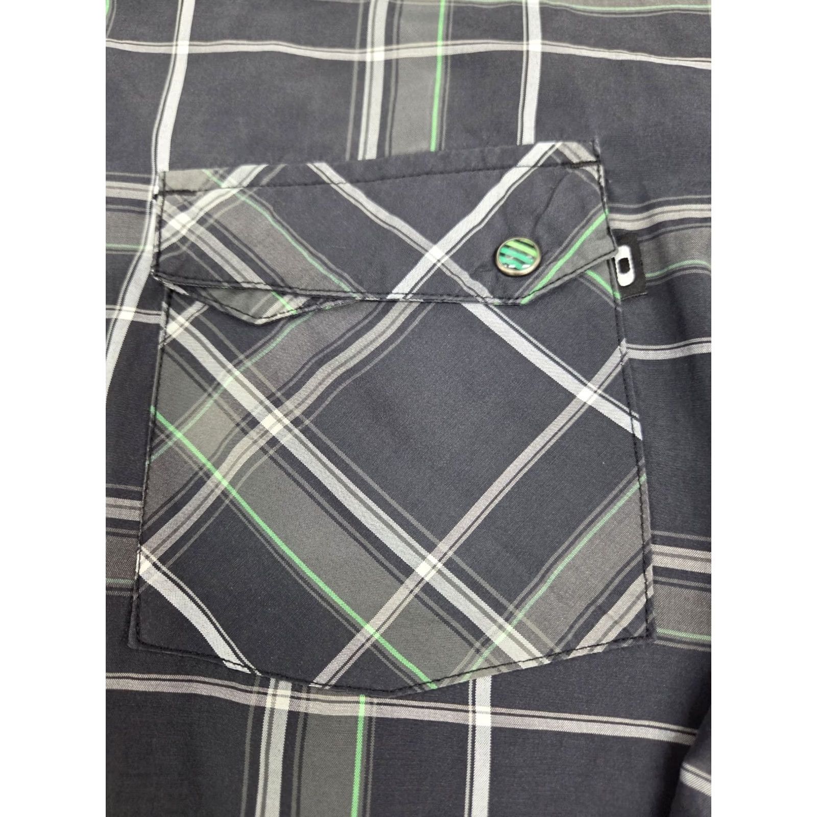 Oakley Oakley Mens Long Sleeve Snap Roll Tab Plaid Shirt L Multicolor Button-Up Pocketed Autumn Plaid Metal Theme Mens Regular Size L Size US L / EU 52-54 / 3 - 6 Thumbnail
