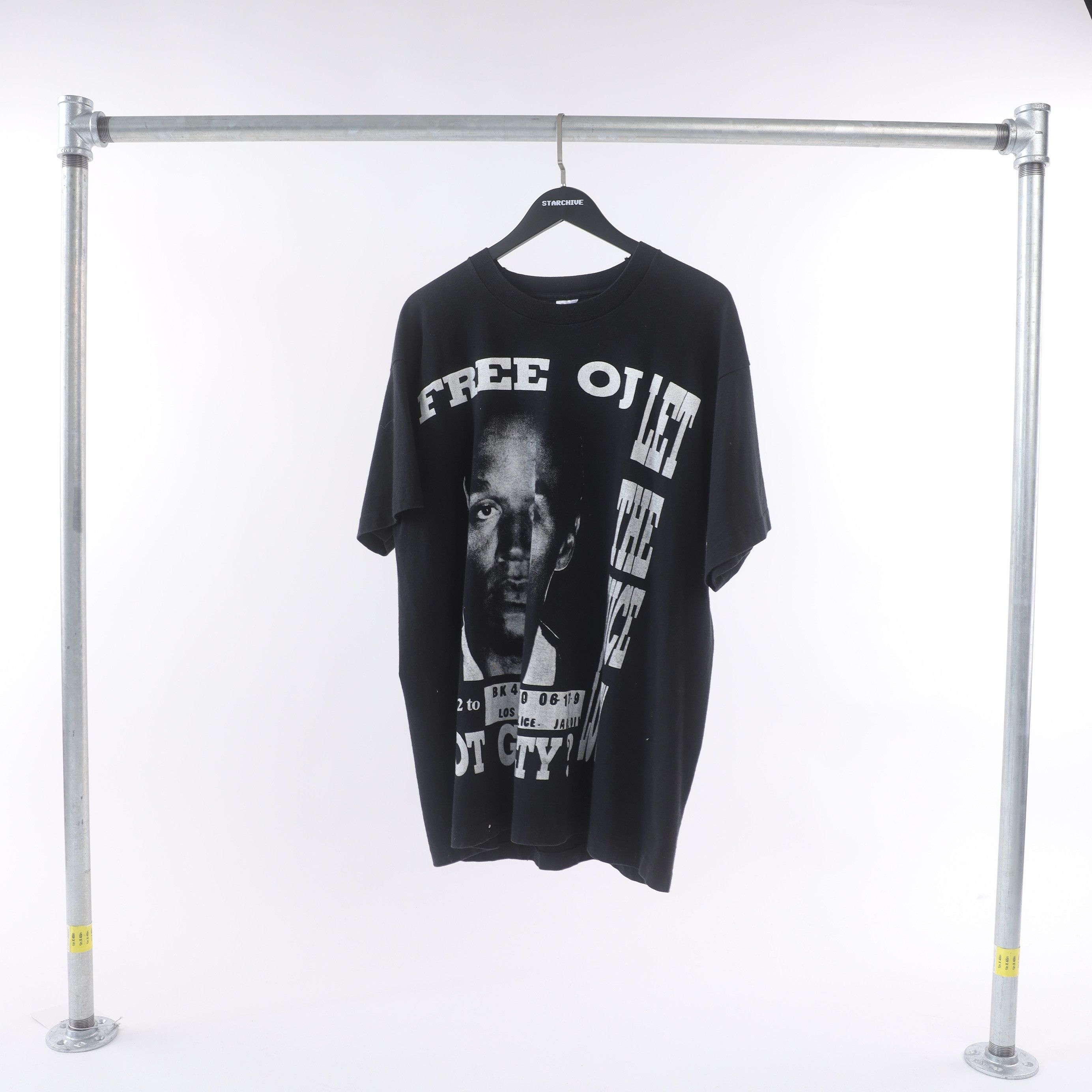 Vintage Free OJ Let the Juice Loose Tee Size US XL / EU 56 / 4 - 1 Thumbnail