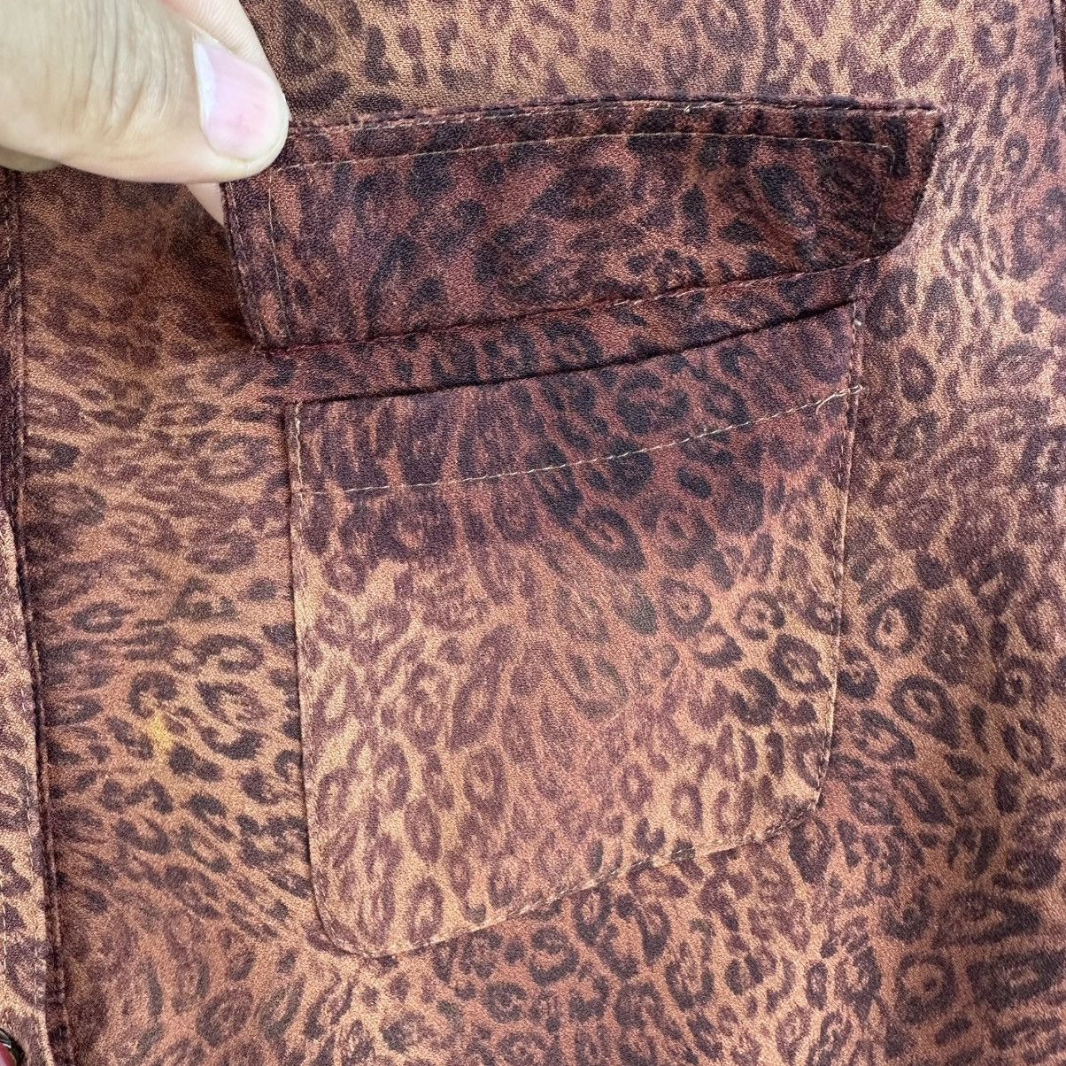Japanese Brand Vintage 80's Leopard Shirt Flap Pocket by Chenier Faminine Size M / US 6-8 / IT 42-44 - 9 Thumbnail