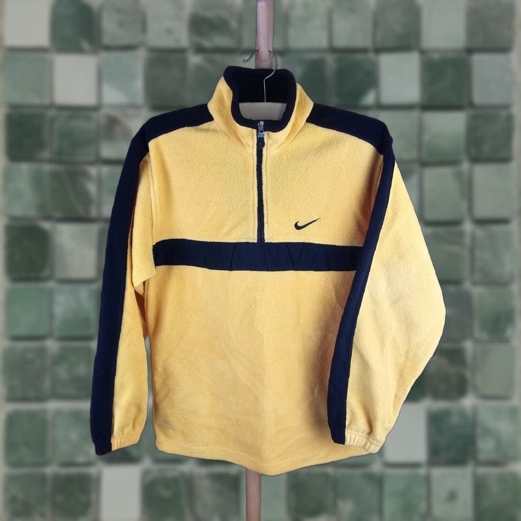 Nike VINTAGE Nike Yellow Half Zip Up Pullover Fleece SZ Small Made in USA Sweatshirt Men S Shirt Size US S / EU 44-46 / 1 - 1 Thumbnail