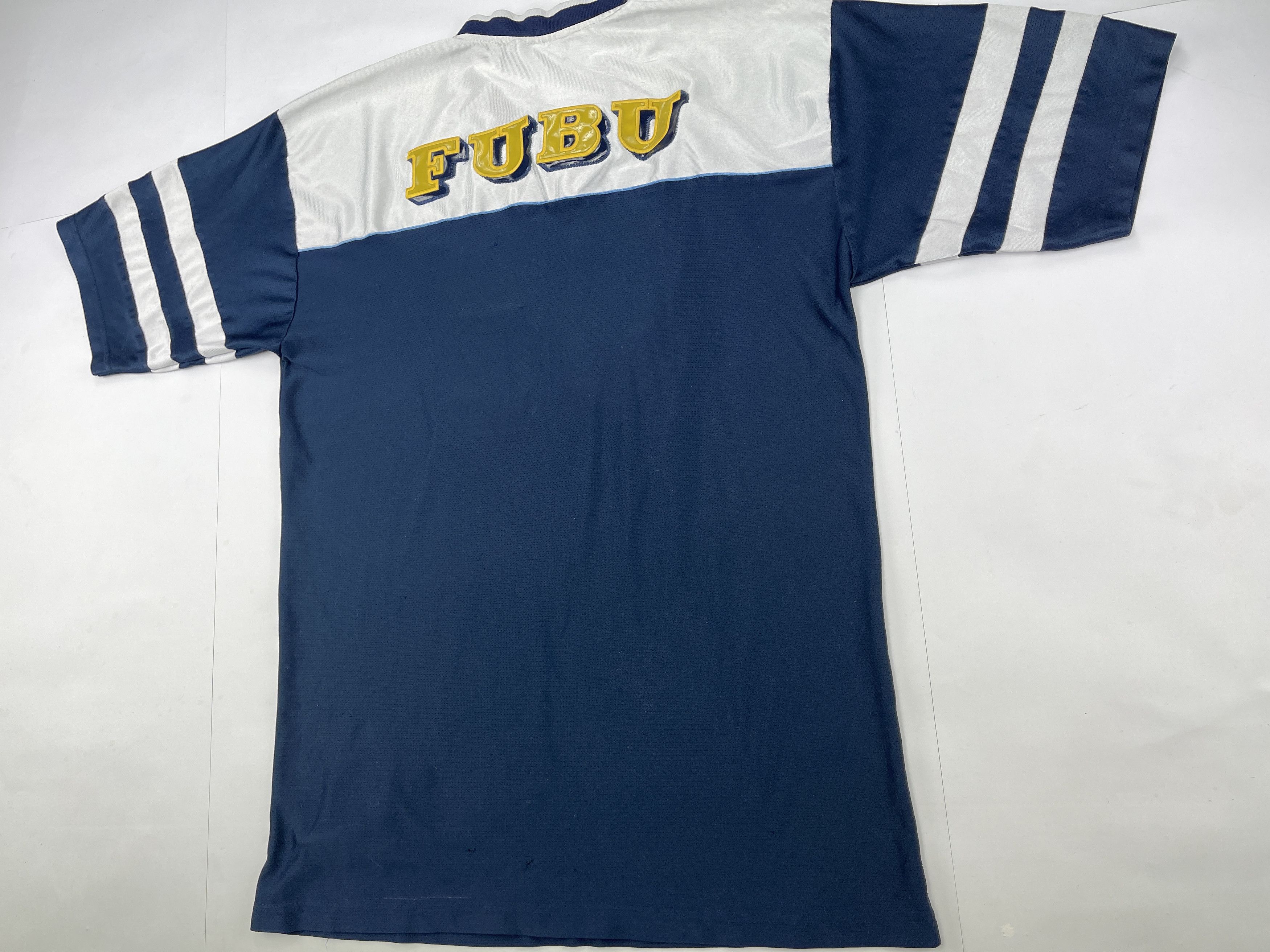 Fubu FUBU jersey, vintage hip hop t-shirt, 90s hip hop skater L Size US L / EU 52-54 / 3 - 6 Thumbnail