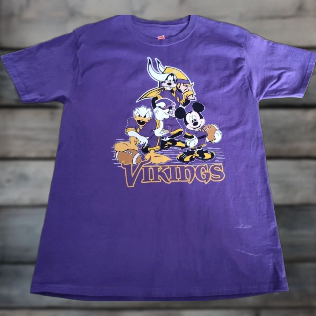 Hanes Hanes Minnesota Vikings Daddy Duck Pluto Mickey Mouse Tee Shirt M Adult Purple Cartoon NFL Size US M / EU 48-50 / 2 - 1 Thumbnail