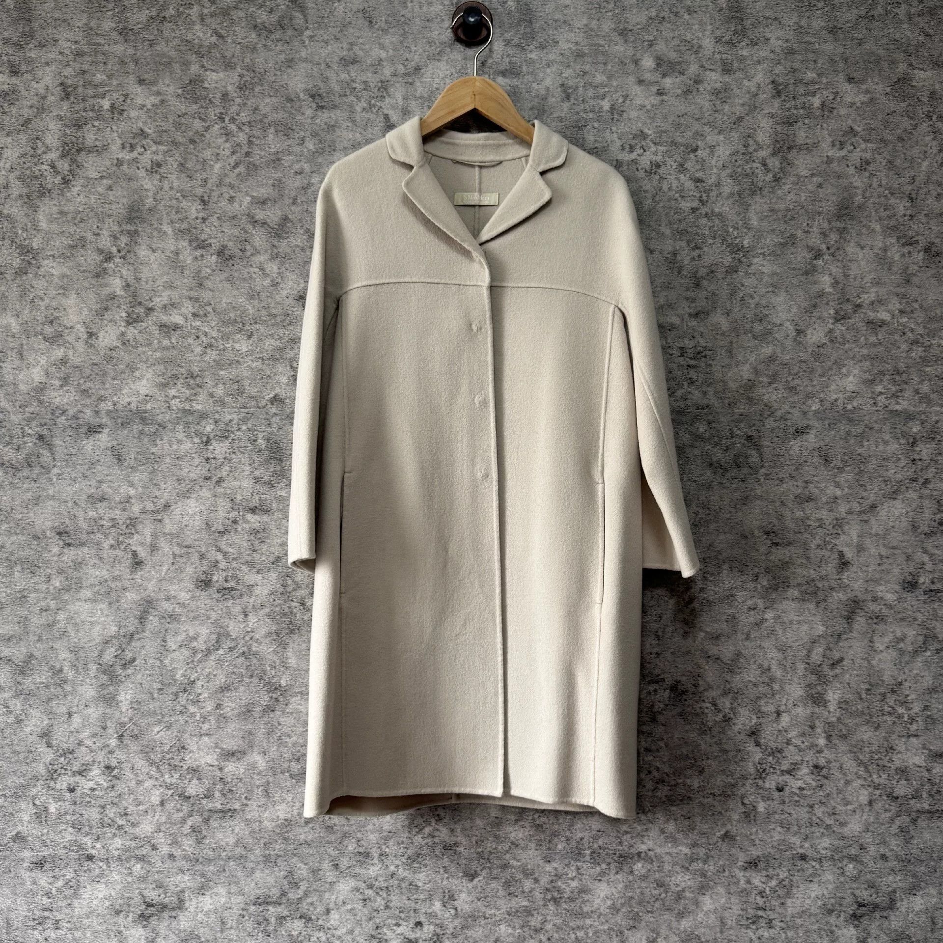Max Mara Max Mara Wool Coat it_36 Women Size XS / US 0-2 / IT 36-38 - 1 Thumbnail