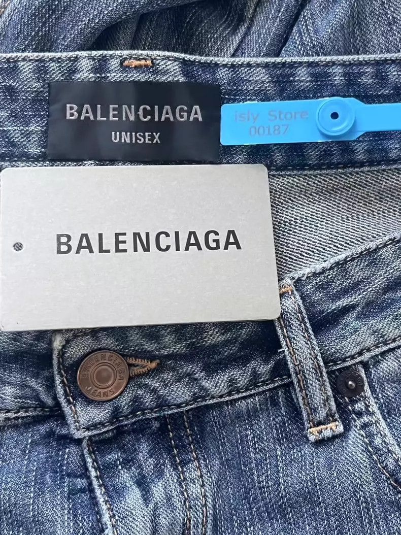 Balenciaga Balenciaga size M Solid monogrammed button pocket straight Size US 26 / EU 42 - 4 Thumbnail