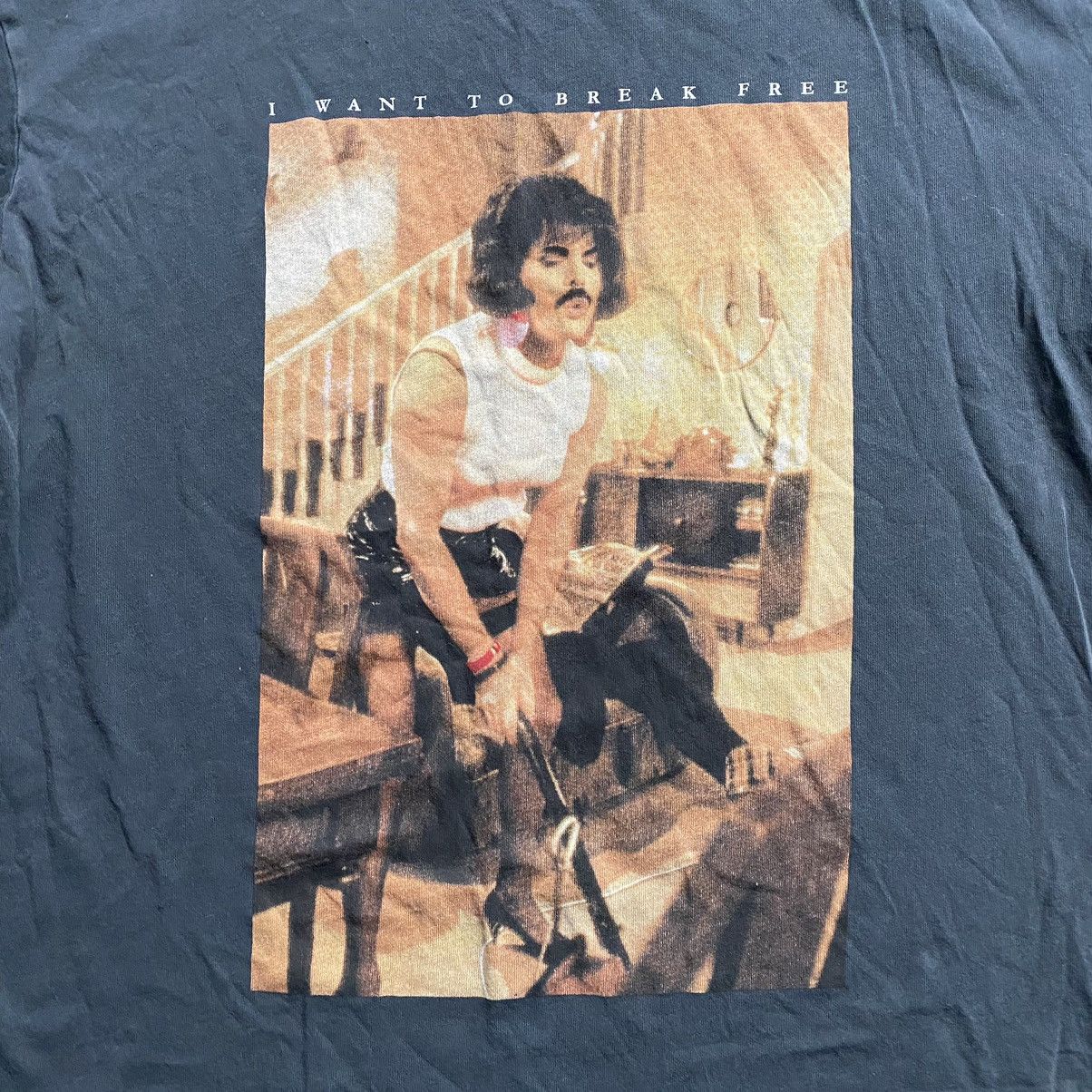 Band Tees QUEEN BAND FREDDIE MERCURY I WANT TO BREAK FREE T SHIRT Size US M / EU 48-50 / 2 - 2 Thumbnail