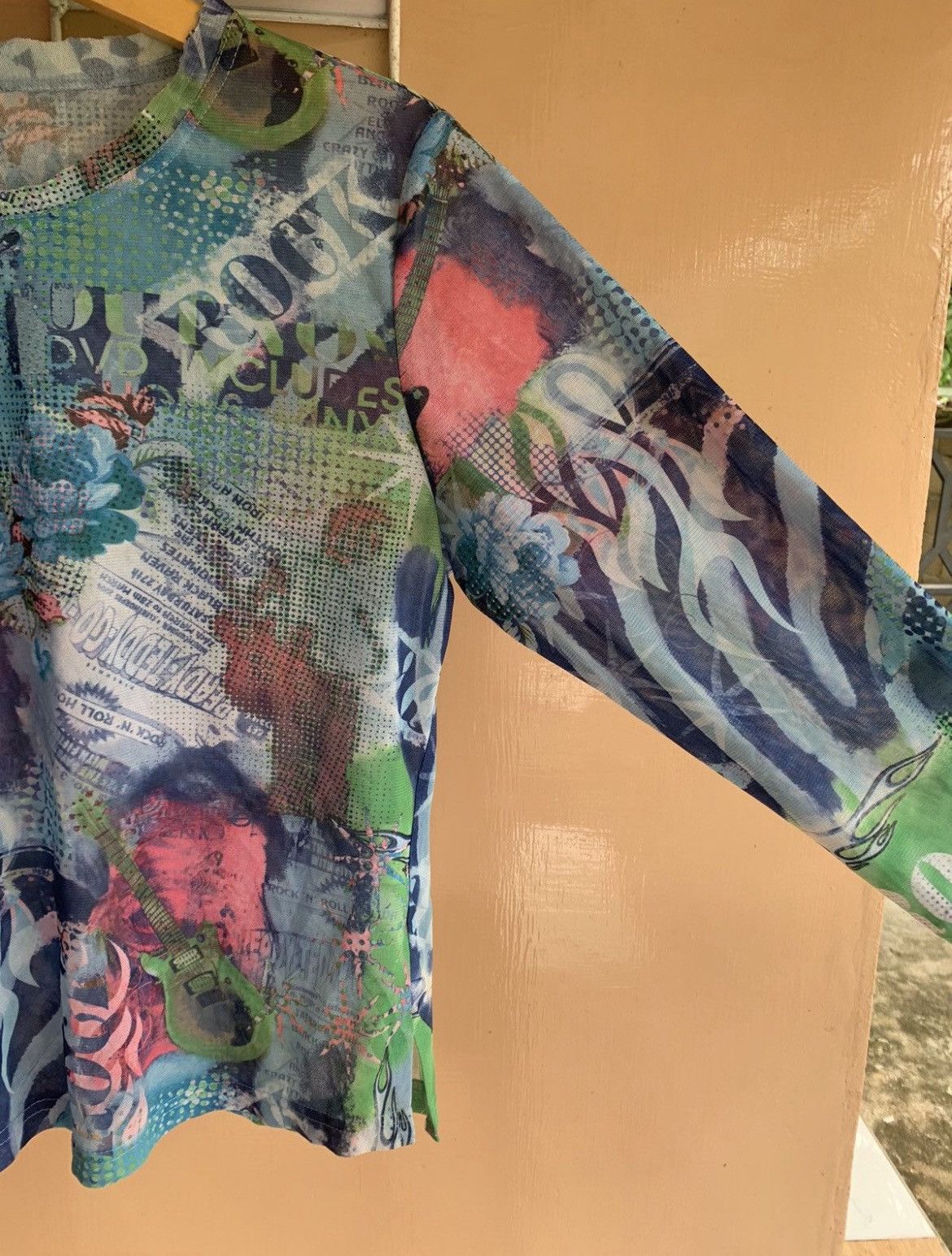 Japanese Brand Meshtop jpg style rock and flowers Size US S / EU 44-46 / 1 - 4 Thumbnail