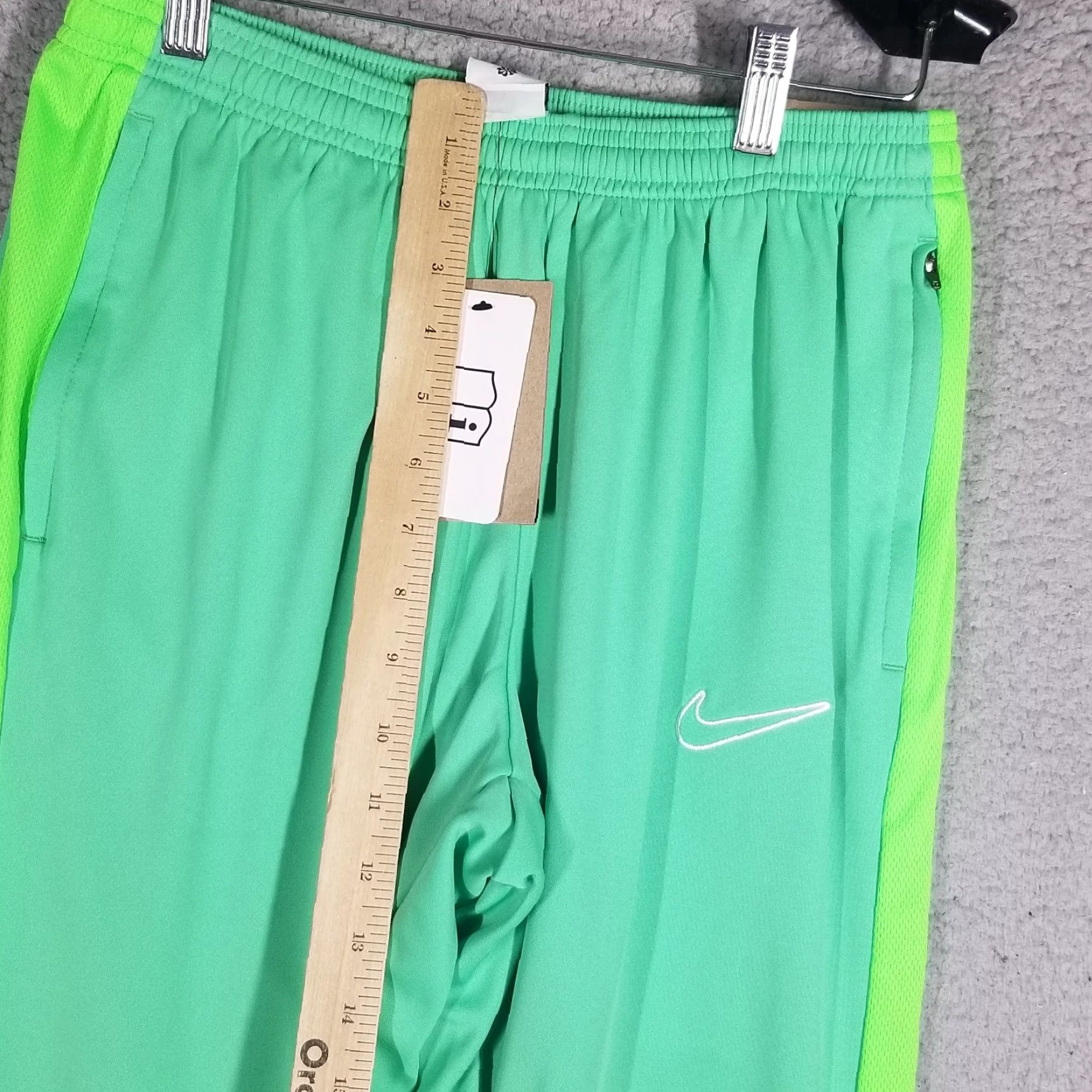 Nike Nike Dri-Fit Women Soccer Pants Athletic Nike Academy DX0508-317 Black Neon Jade Striped Pockets Regular S Size 28" / US 6 / IT 42 - 6 Thumbnail