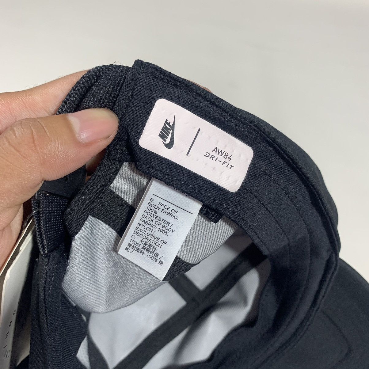 Jun Takahashi NIKE LAB X UNDERCOVER JUN TAKAHASHI NRG CAP BLACK Size ONE SIZE - 5 Thumbnail