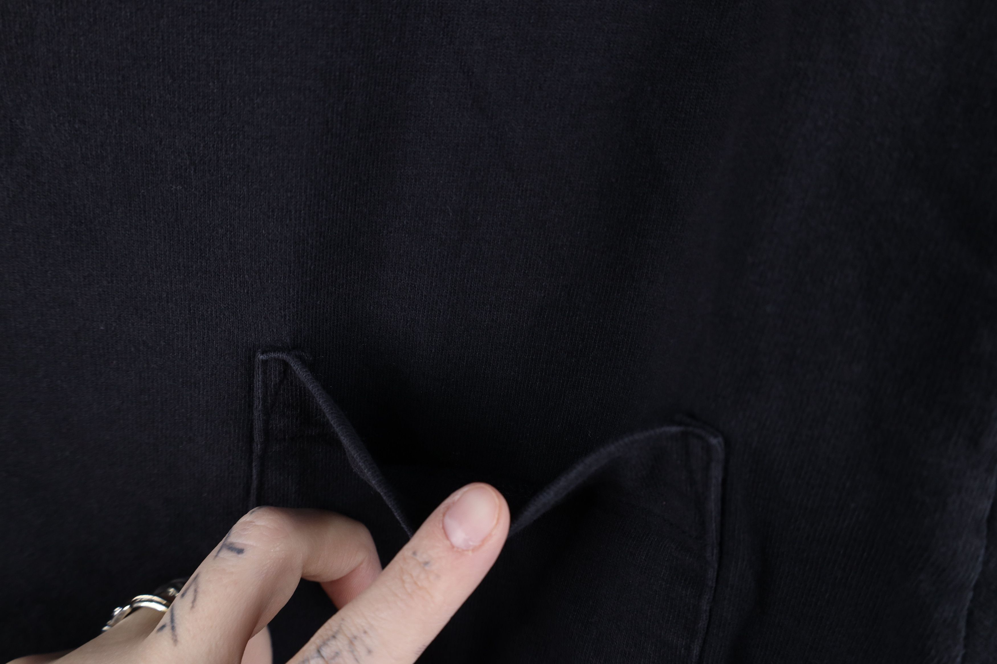 Vintage Vintage 90s Streetwear Blank Cotton Pocket T-Shirt Black Size L / US 10 / IT 46 - 4 Thumbnail