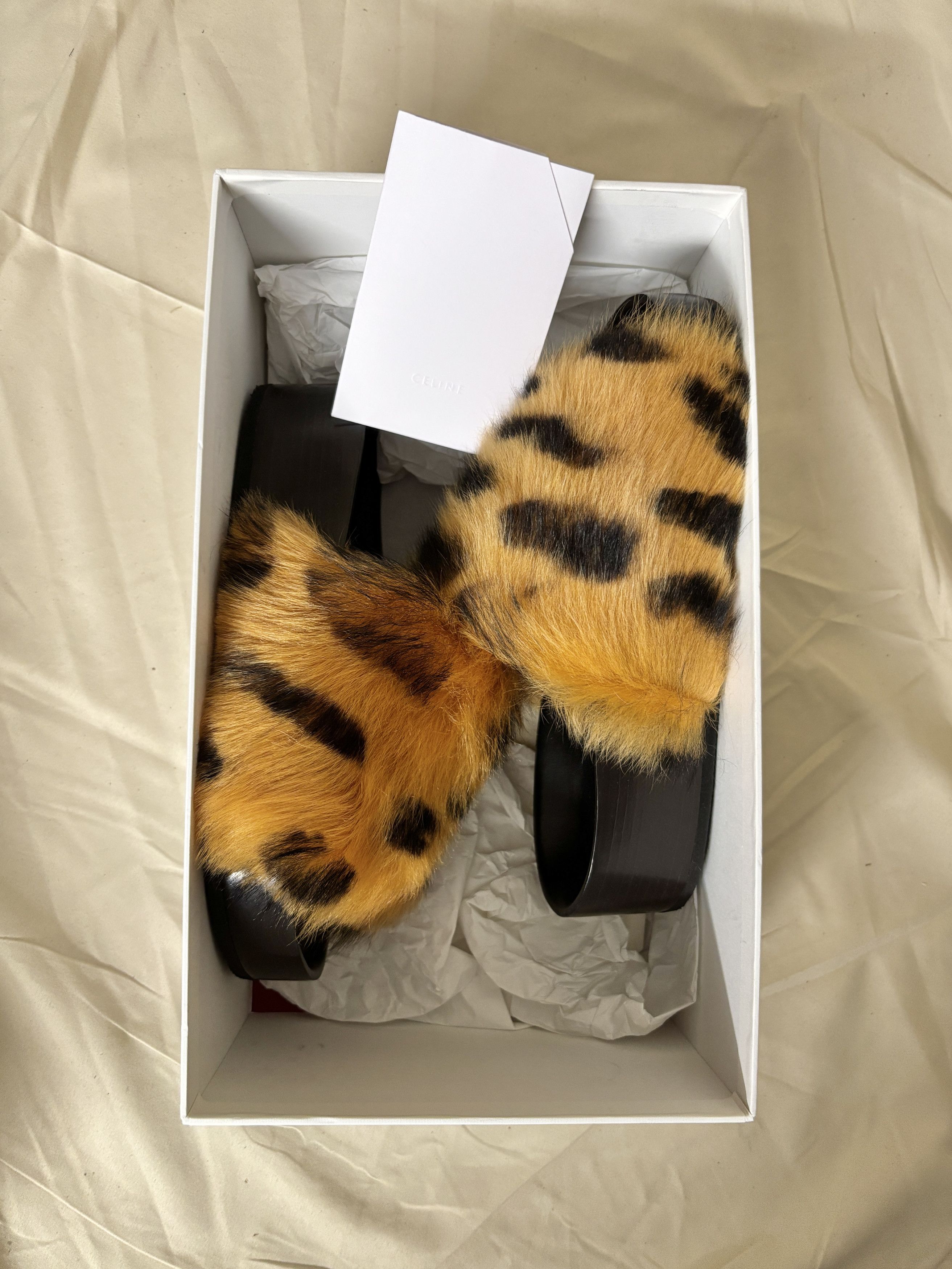 Celine Celine Furry Slides by Phoebe Philo - NIB, sz 36 Size US 6 / IT 36 - 3 Thumbnail