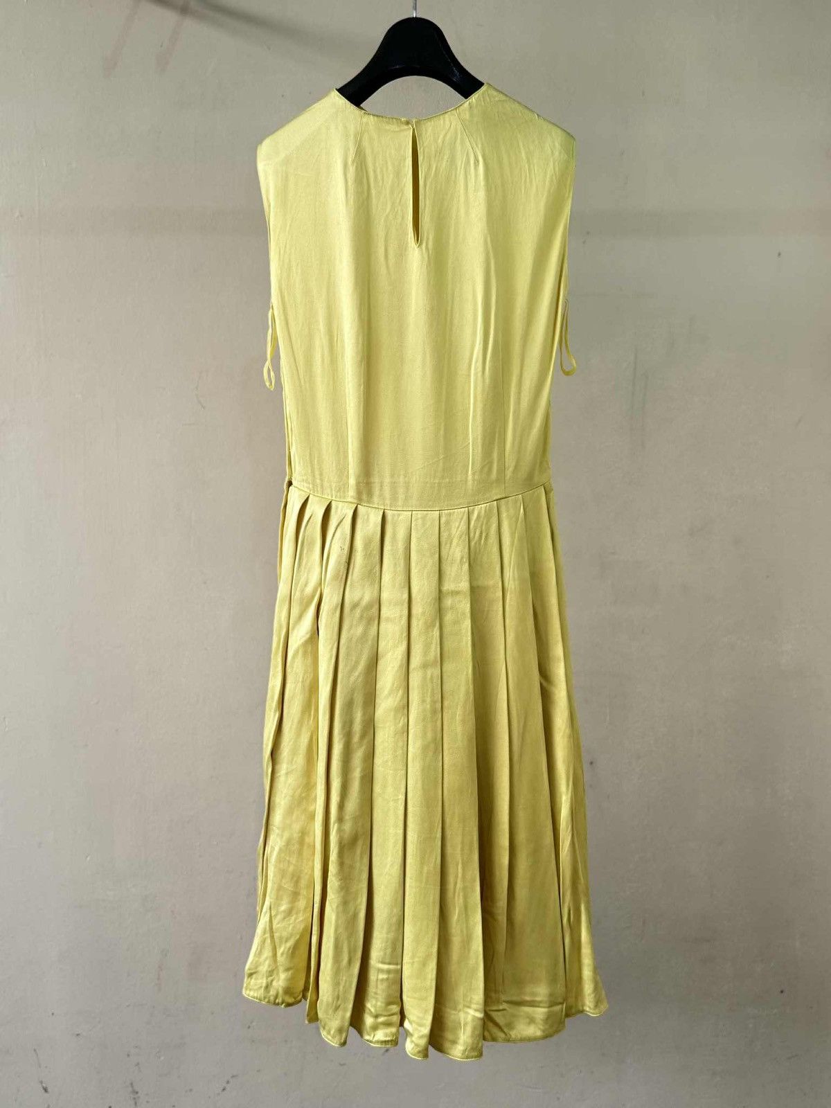 Prada SS2018 Prada Yellow Silk Dress Size XS / US 0-2 / IT 36-38 - 2 Thumbnail
