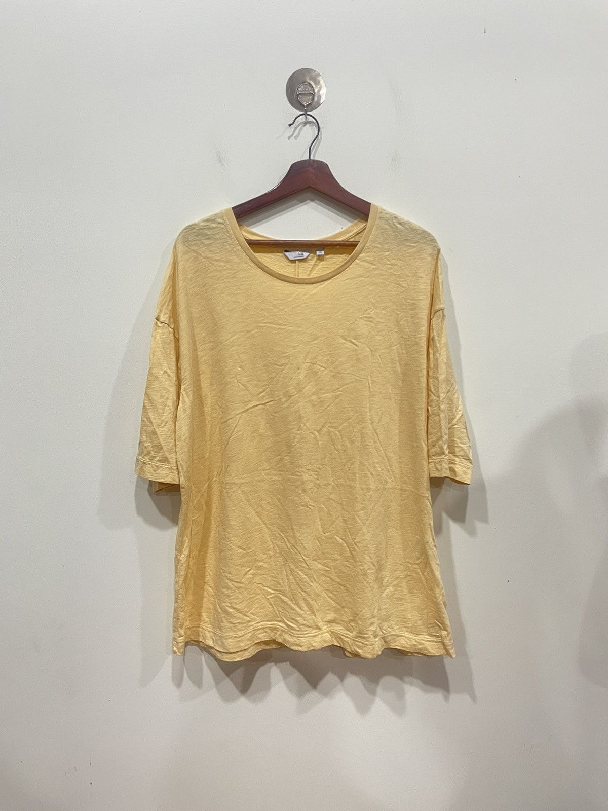 Undercover × Uniqlo Uniqlo X UnderCover Tshirt Size US S / EU 44-46 / 1 - 1 Thumbnail