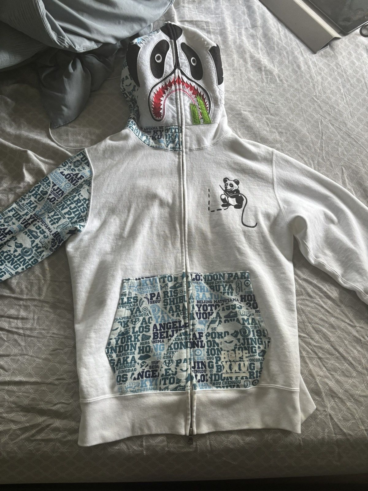 Bape Bape XXV panda city camo Size US L / EU 52-54 / 3 - 1 Thumbnail