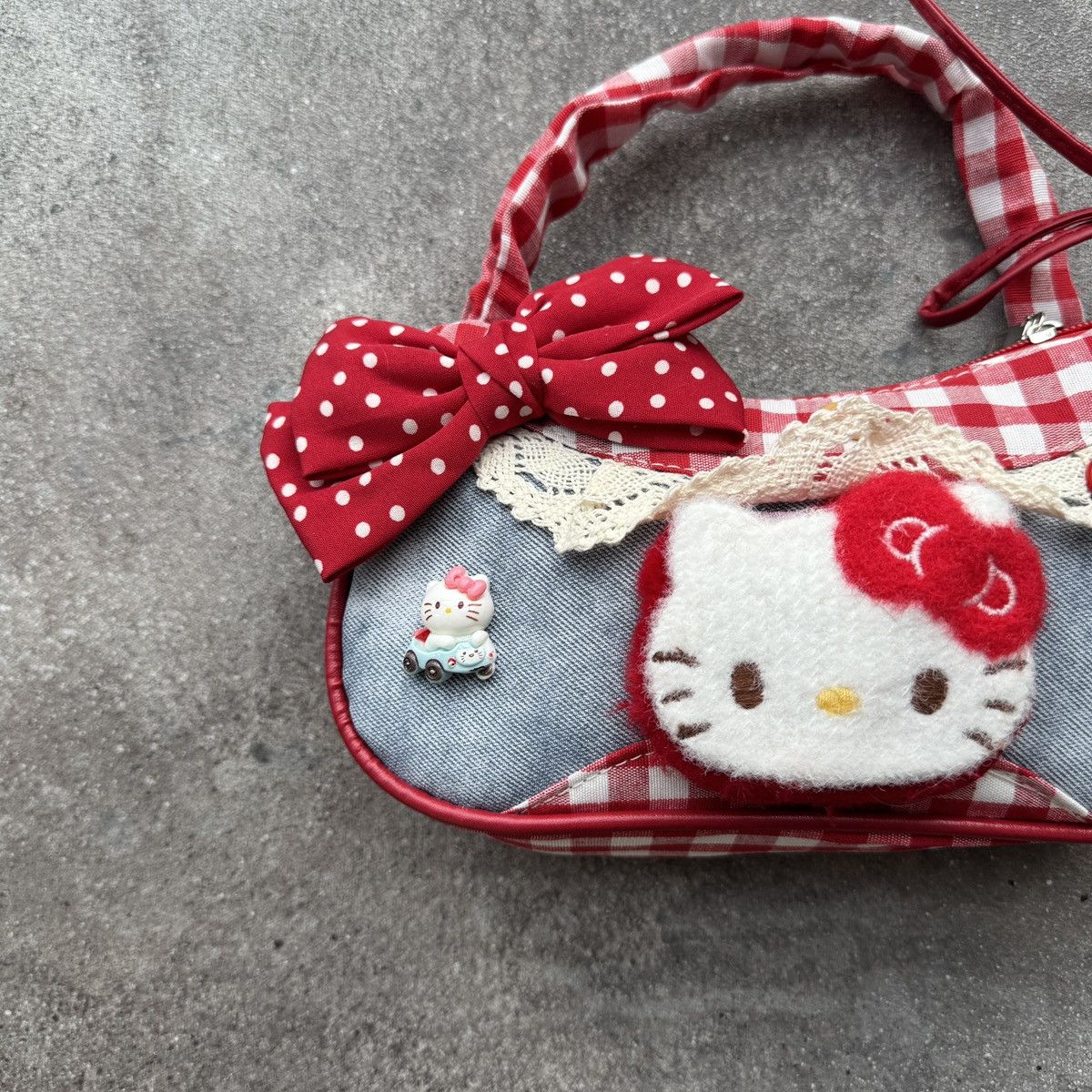 Hysteric Glamour Hello Kitty 2000’s Aesthetic Y2K Glam Shoulder Bag Size ONE SIZE - 3 Thumbnail