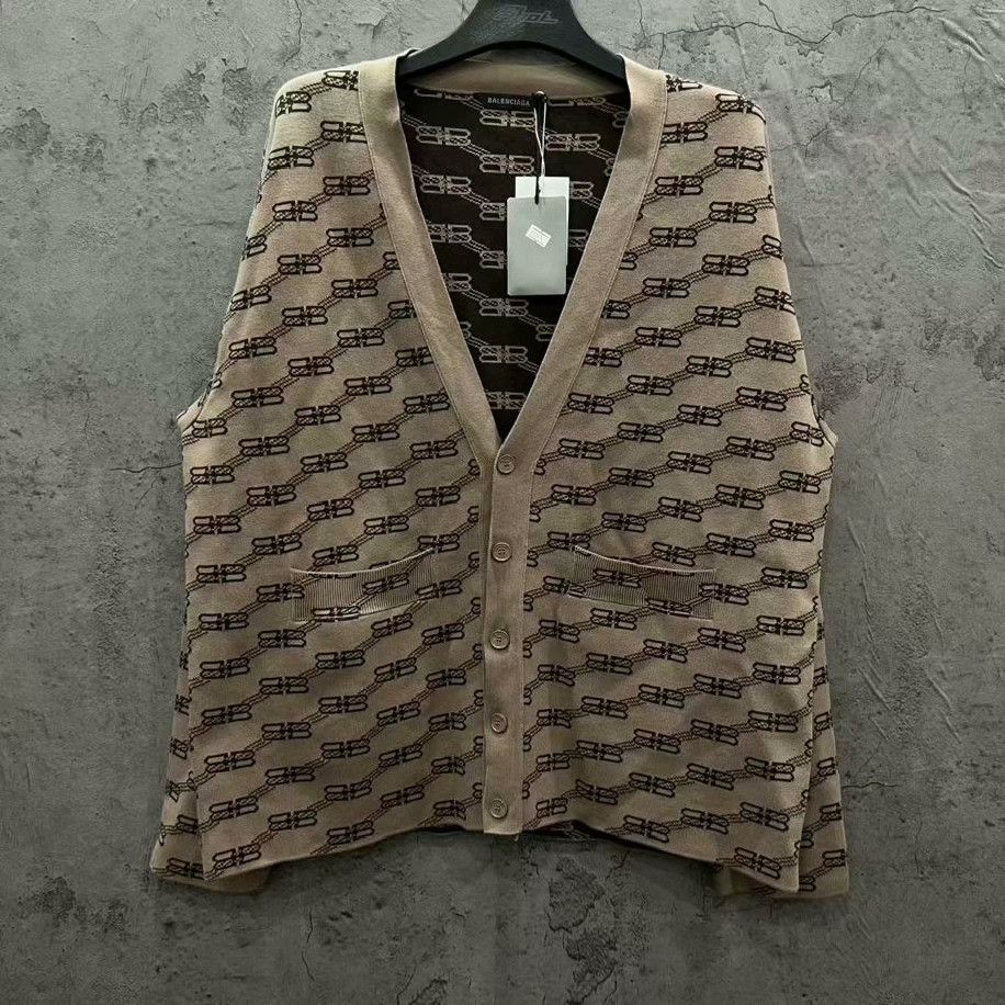 Balenciaga Balenciaga Monogram BB Knit Cardigan Size 2 Size US M / EU 48-50 / 2 - 1 Thumbnail