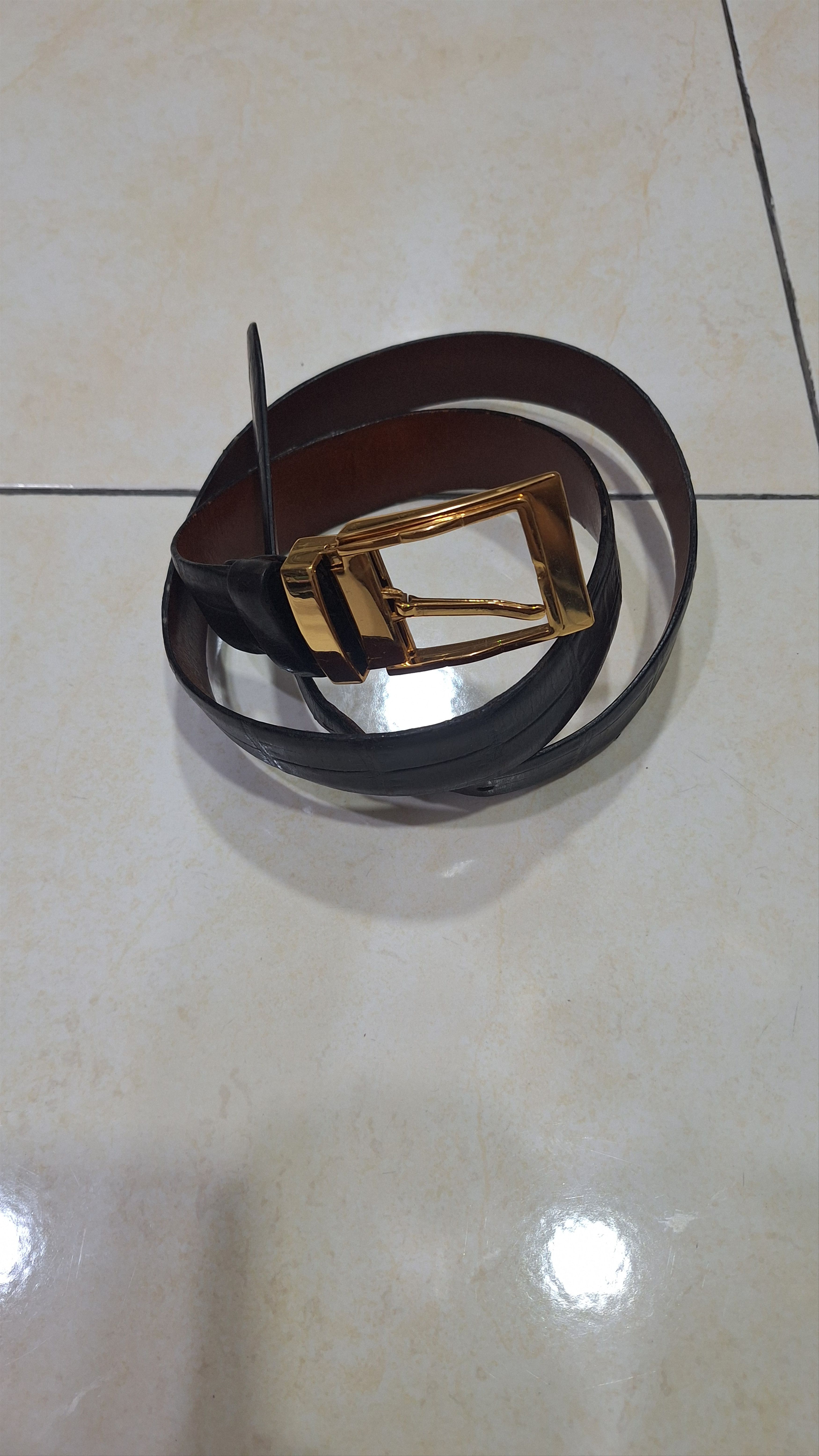 Giorgio Armani Giorgio Armani Black Leather Gold Buckle Size 36 - 1 Thumbnail