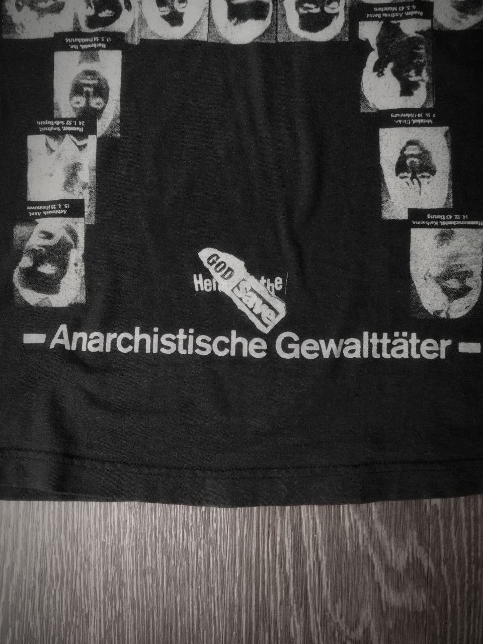 Undercover AW06 Undercover red army anarchy tee “GuruGuru” Size US M / EU 48-50 / 2 - 4 Thumbnail