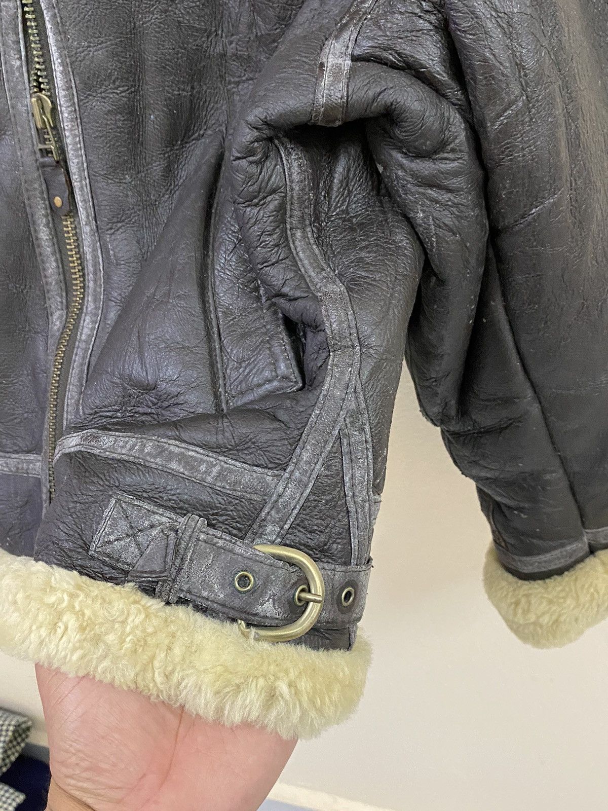 Vintage Vintage B3 Military Air Force Leather Jacket Size US XL / EU 56 / 4 - 7 Thumbnail