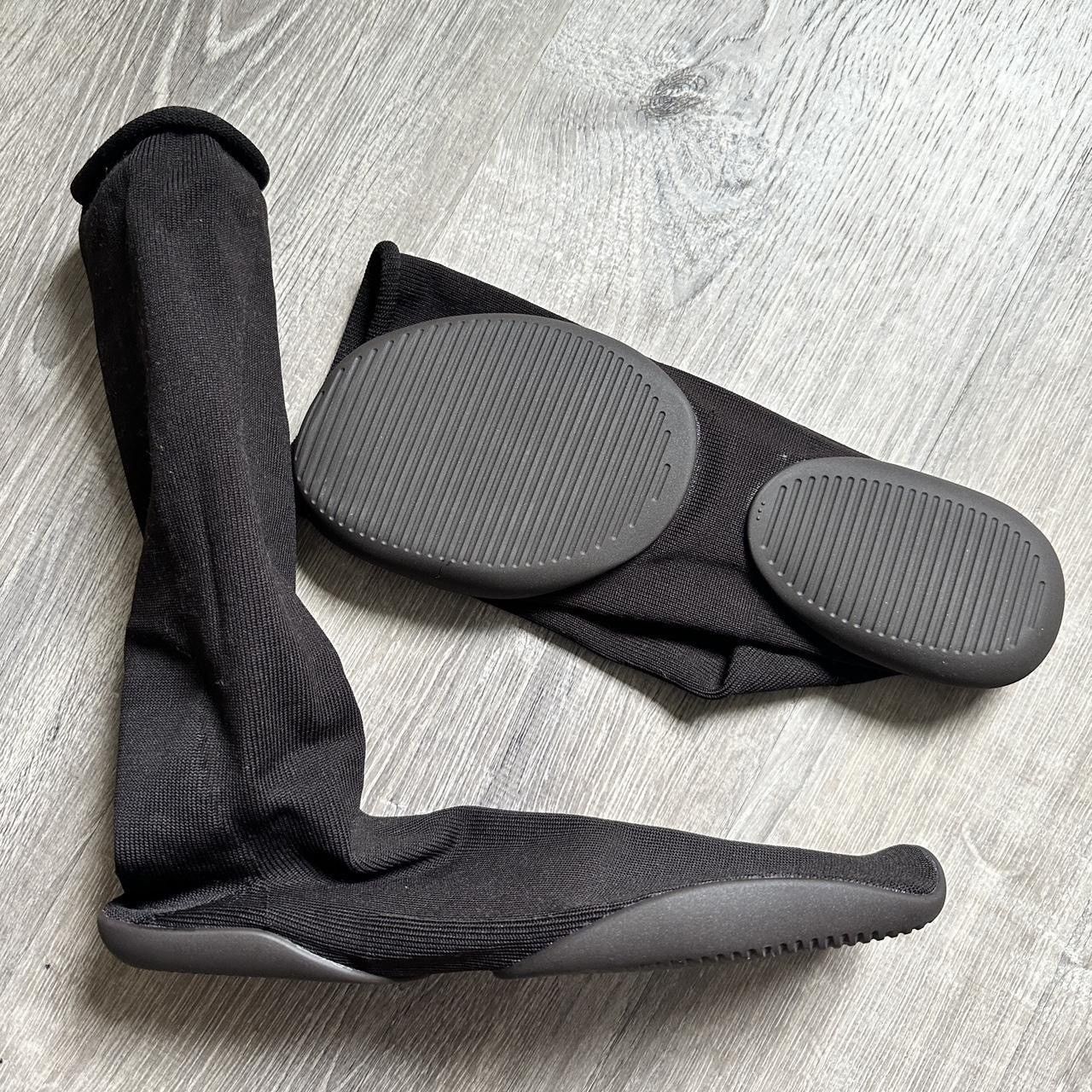Kanye West  Yeezy Yeezy Pods | Grailed