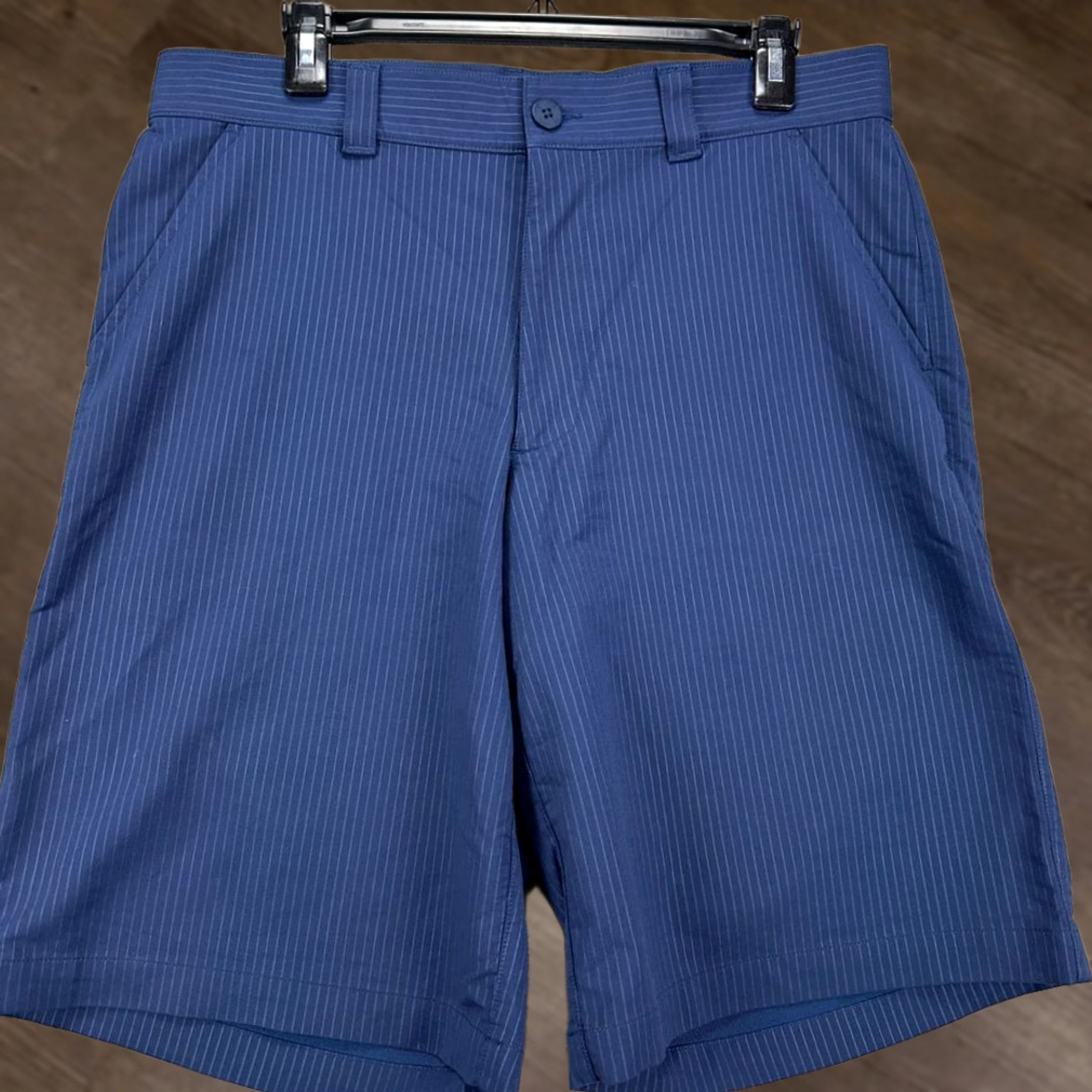 Under Armour Under Armour Golf Shorts Mens 34 Blue Pinstripe Nylon Blend Performance Stretch Size US 34 / EU 50 - 1 Thumbnail
