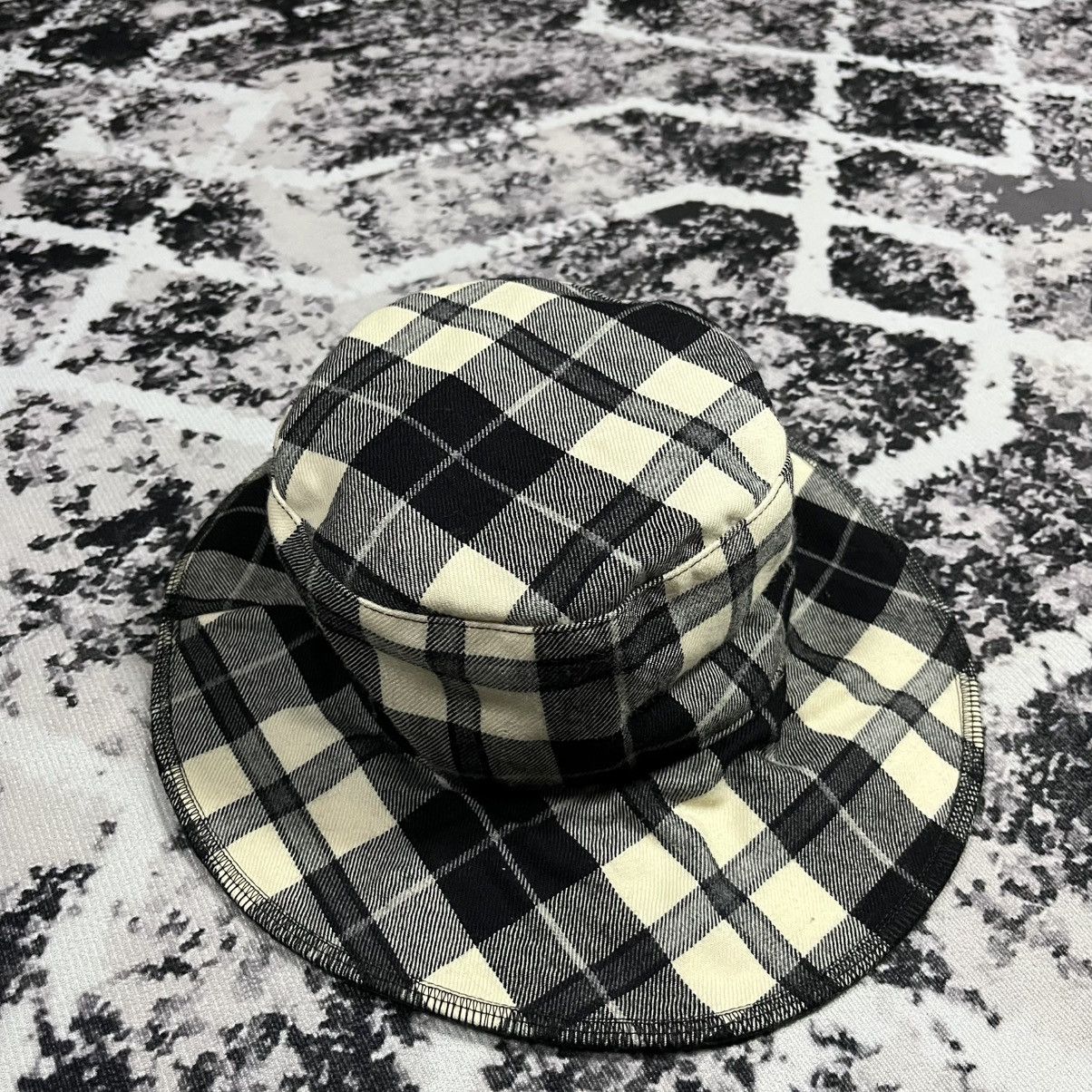 Alberta Ferretti × Vintage Vintage Ferretti Jeansphilosophy Bucket hat Size ONE SIZE - 1 Thumbnail
