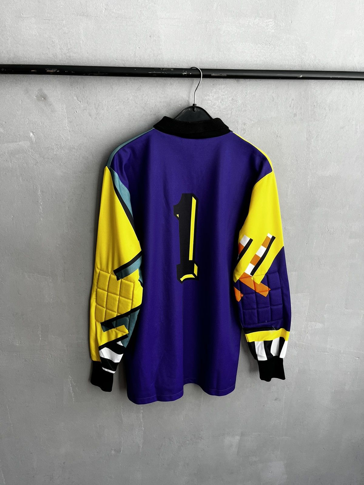 Vintage VINTAGE PUMA 1990'S GK FOOTBALL SHIRT JERSEY Size US M / EU 48-50 / 2 - 16 Thumbnail
