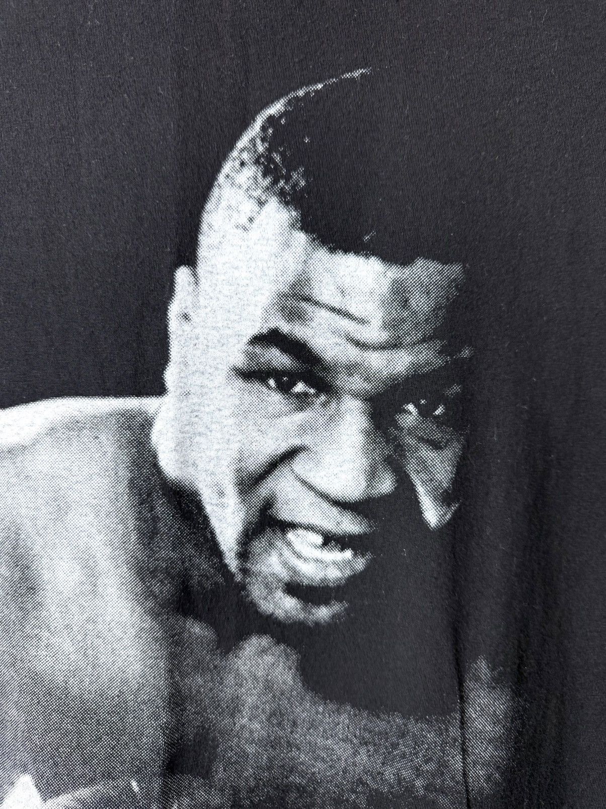 Vintage Vintage Mike Tyson Boxing T Shirt Art Faceprint Streetwear Size US M / EU 48-50 / 2 - 3 Thumbnail
