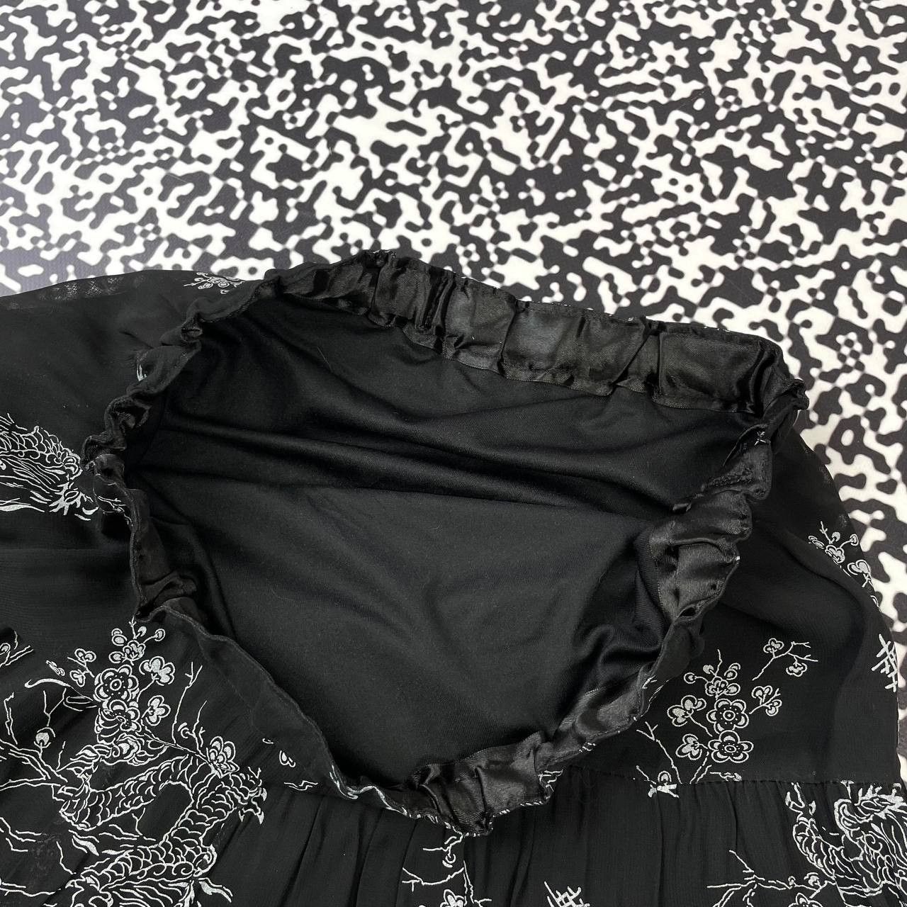 Japanese Brand Vintage Y2K Japanese Dragon Monogram Flared Midi Skirt Size 28" / US 6 / IT 42 - 15 Thumbnail