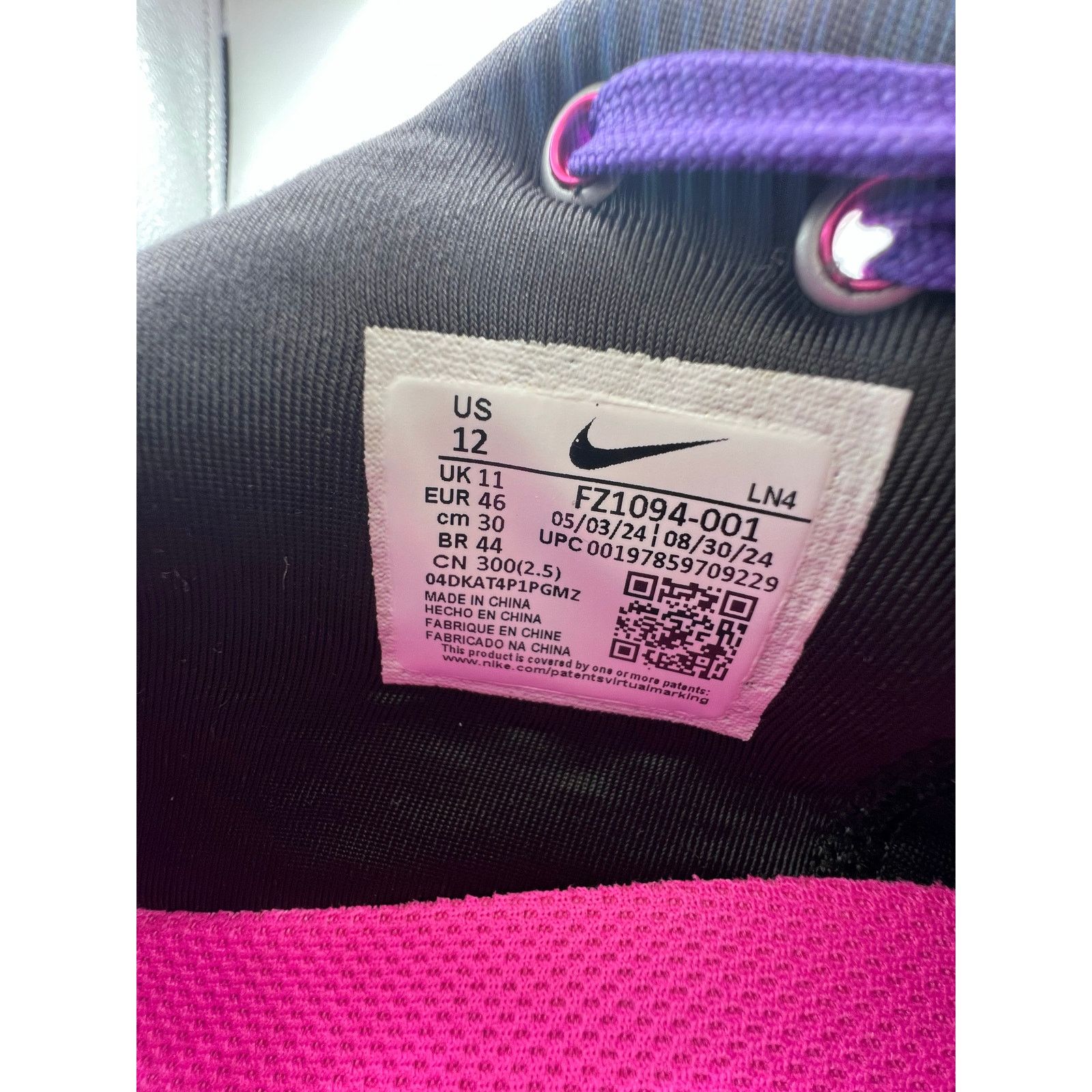 Nike Nike LeBron 22 “Blacklight” size 12 men’s Size US 12 / EU 45 - 6 Thumbnail