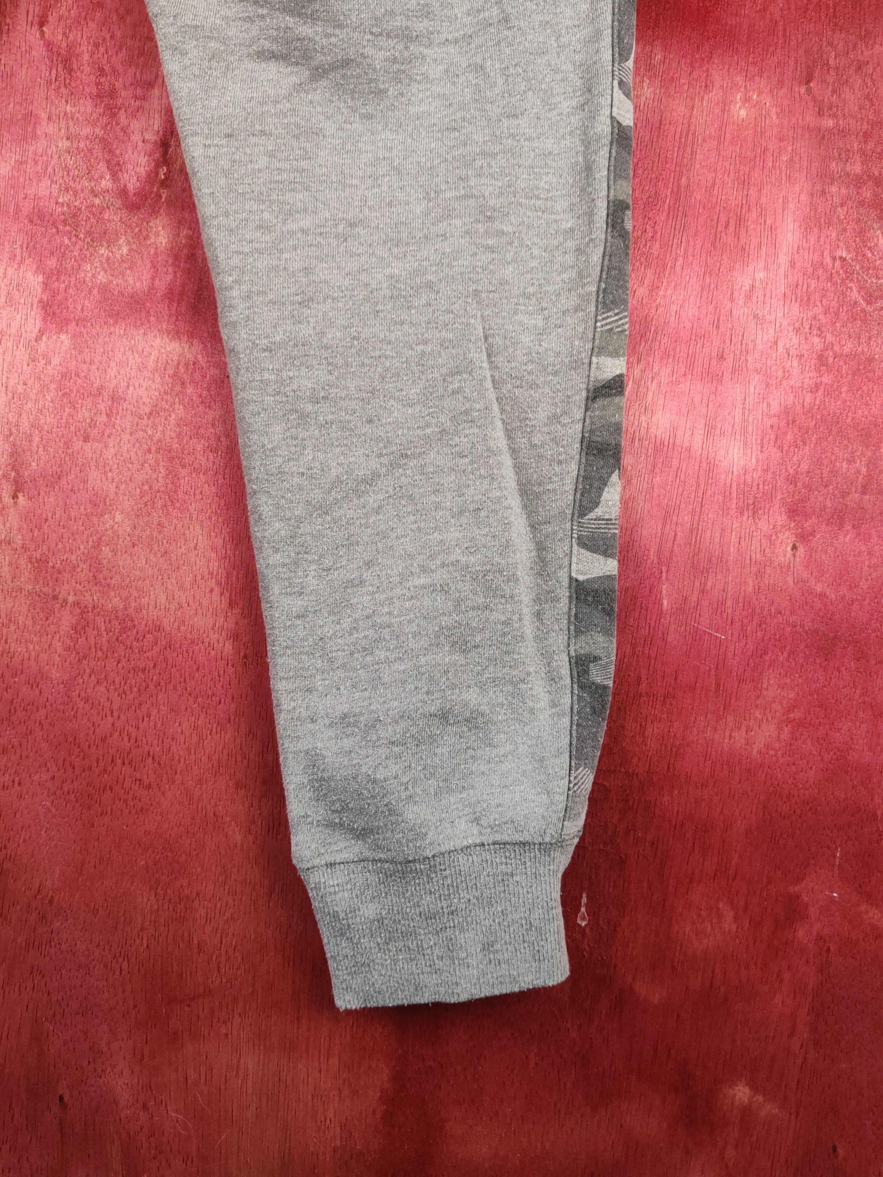Japanese Brand × Vintage Major League Baseball Gray vintage Sweatpants #S1496 Size US 26 / EU 42 - 13 Thumbnail