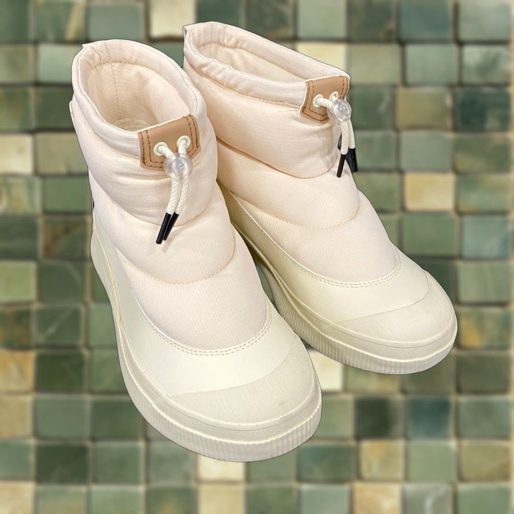 VINTAGE SOREL Waterproof Snow Boots Women's Size 10 Ankle Puffy