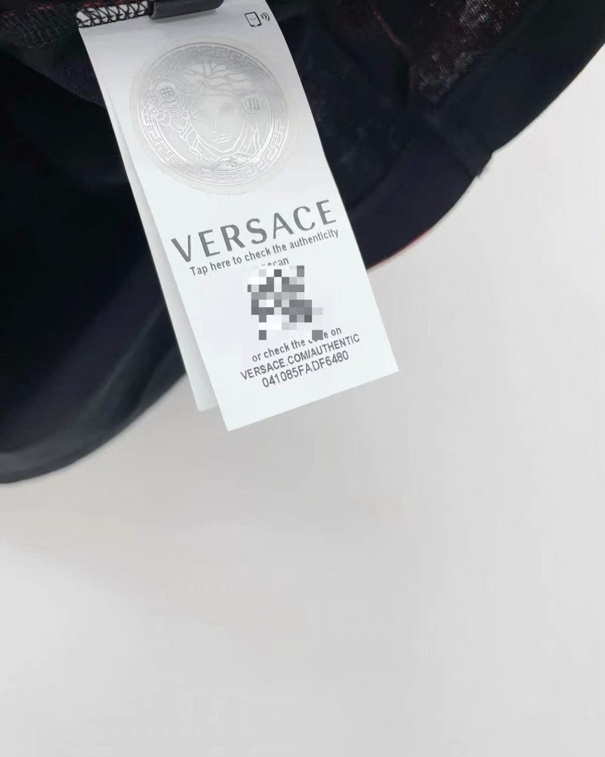 Versace VERSACE 100% Cotton Mainline Short Sleeve T-shirt J30 Size US M / EU 48-50 / 2 - 7 Thumbnail
