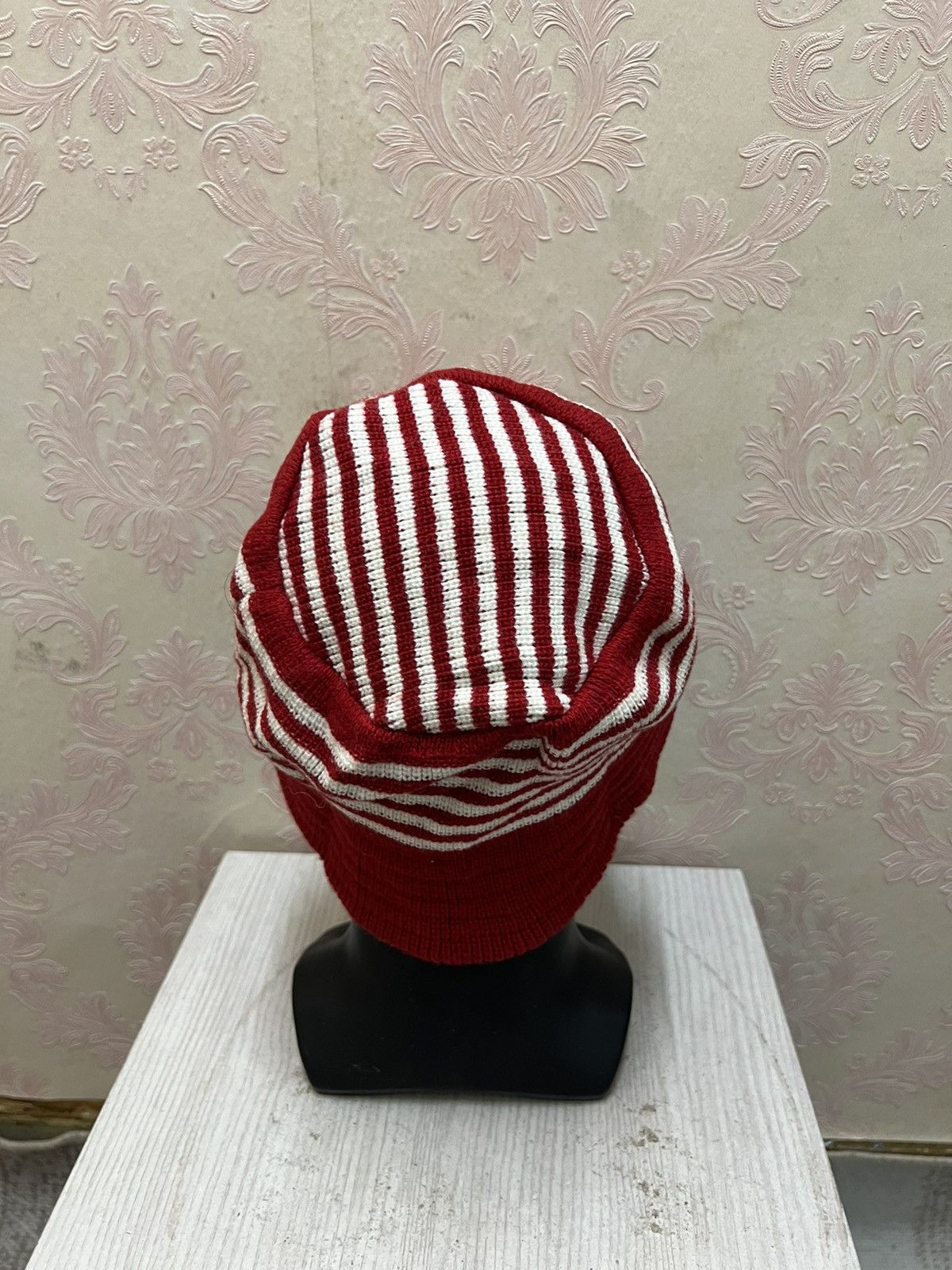 Vintage Vintage Roxy Surf Style Beanie Hats Size ONE SIZE - 5 Thumbnail