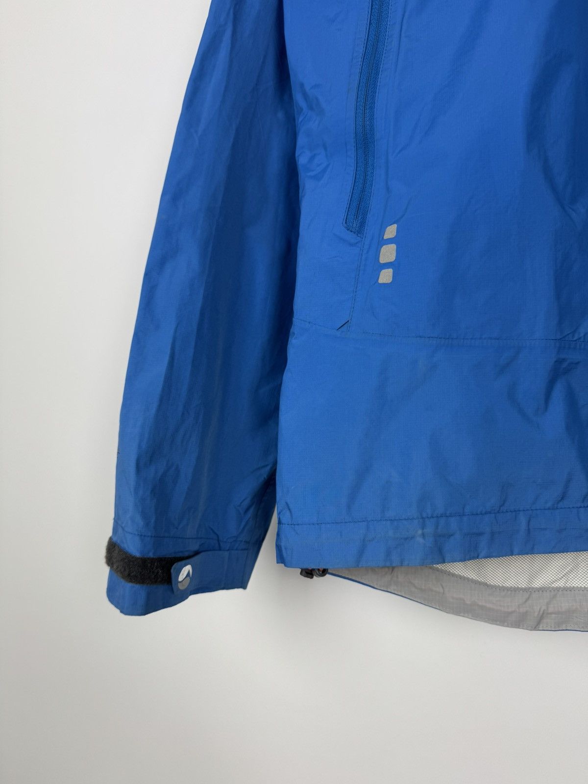 Montane Distressed Montane Pertex Shield Rain Jacket Size US XL / EU 56 / 4 - 8 Thumbnail