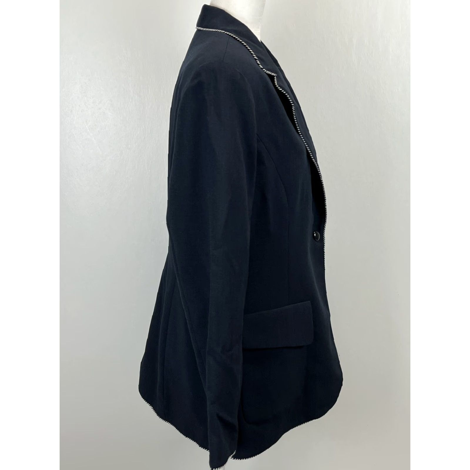 Mary McFadden Vintage Mary Mcfadden 2 Pc Skirt Suit Sz 14 Womens Navy Jacket Classic Career Power Size 36" / US 14 / IT 50 - 5 Thumbnail